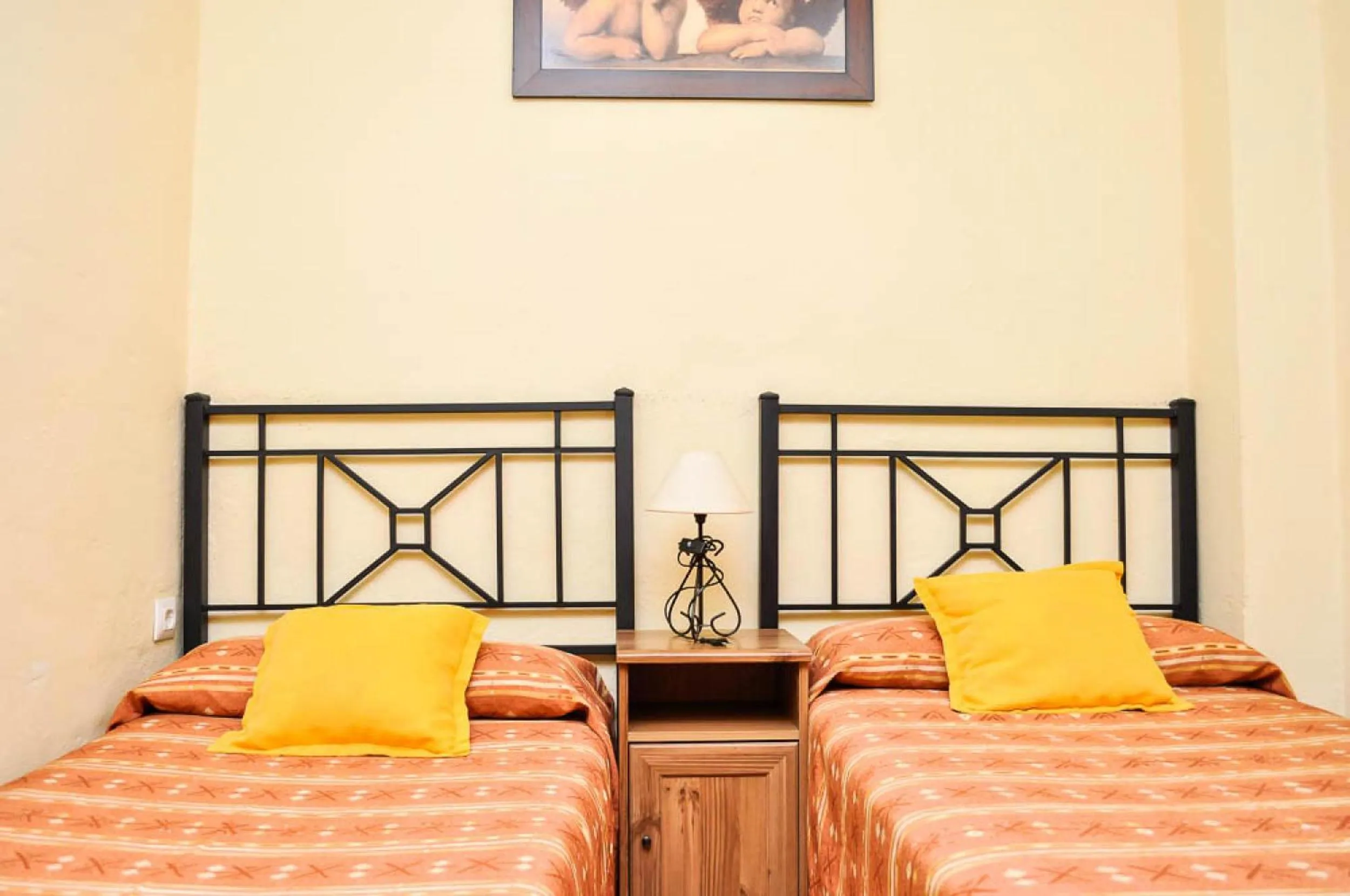 Bed in Pensión La Montoreña