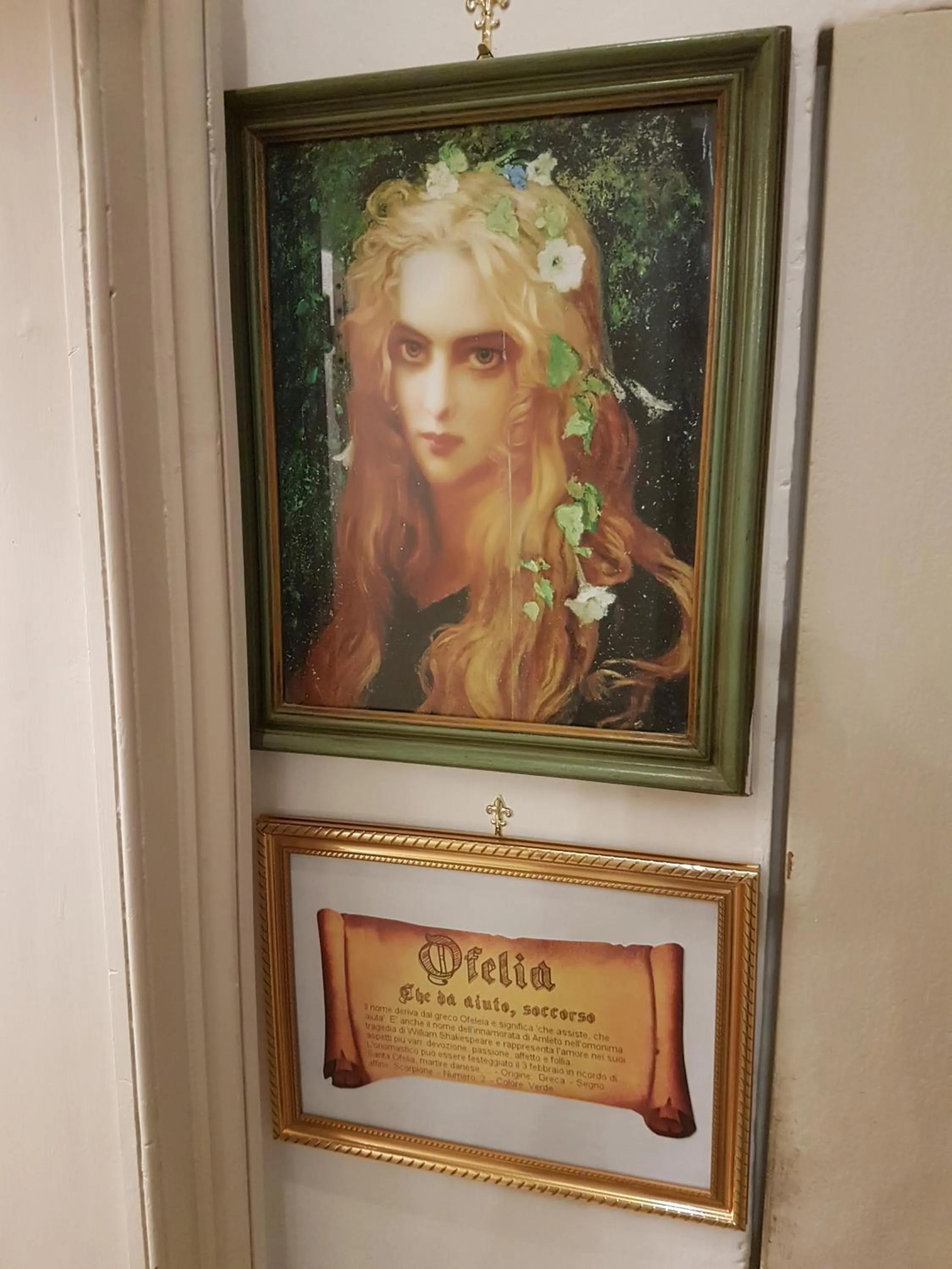 Decorative detail in Residenza Rubbiani - Fermata Fiera e Rizzoli