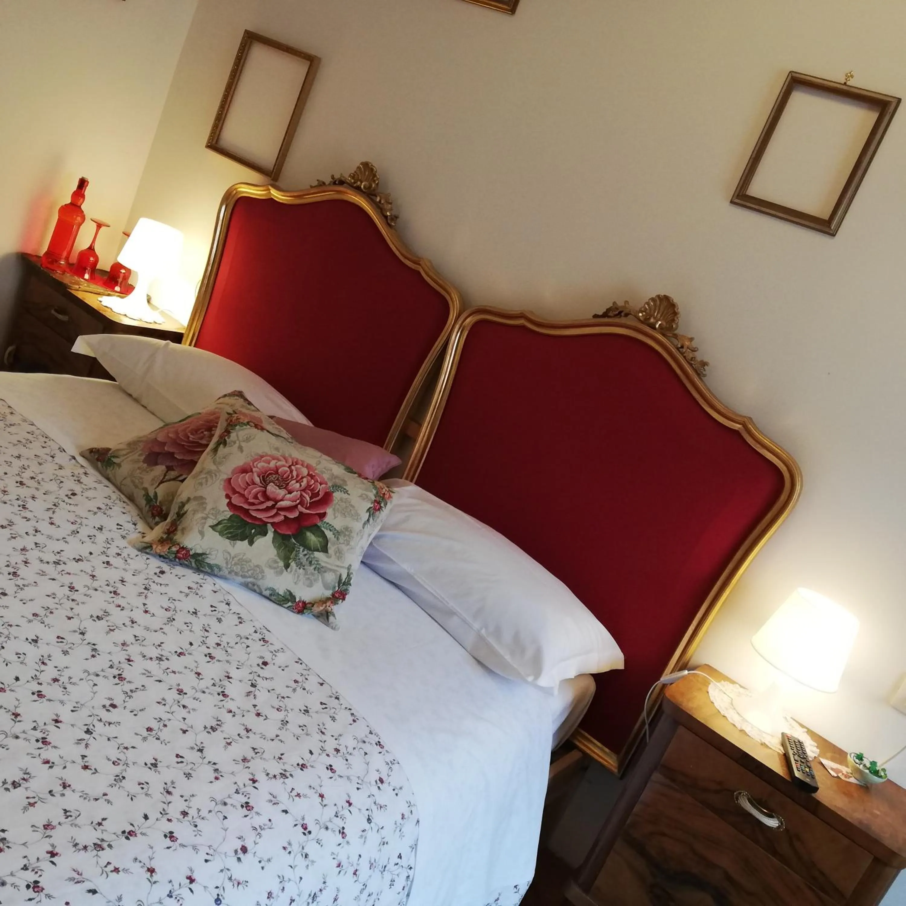 Bed in Residenza Rubbiani - Fermata Fiera e Rizzoli