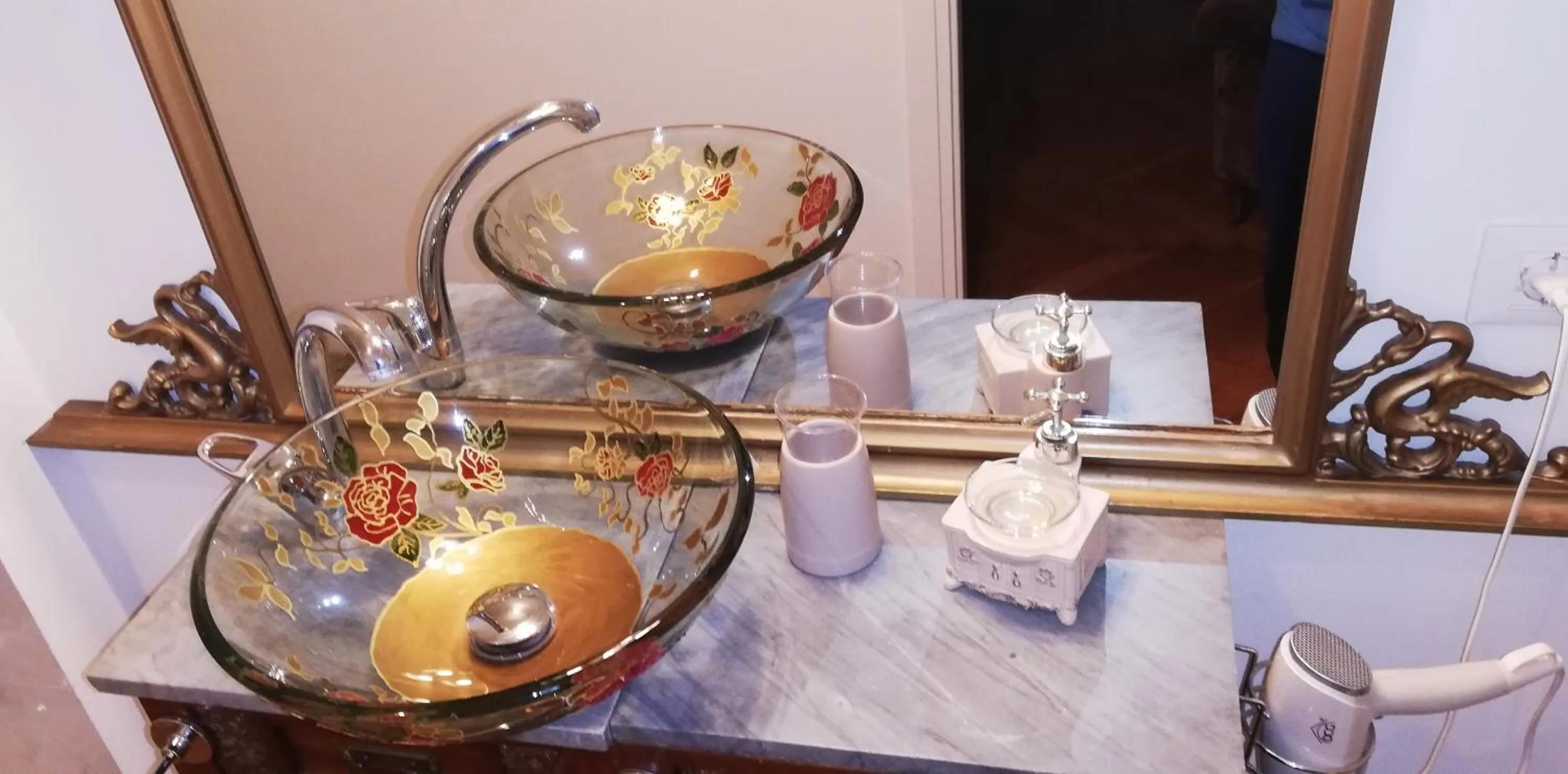 Bathroom in Residenza Rubbiani - Fermata Fiera e Rizzoli