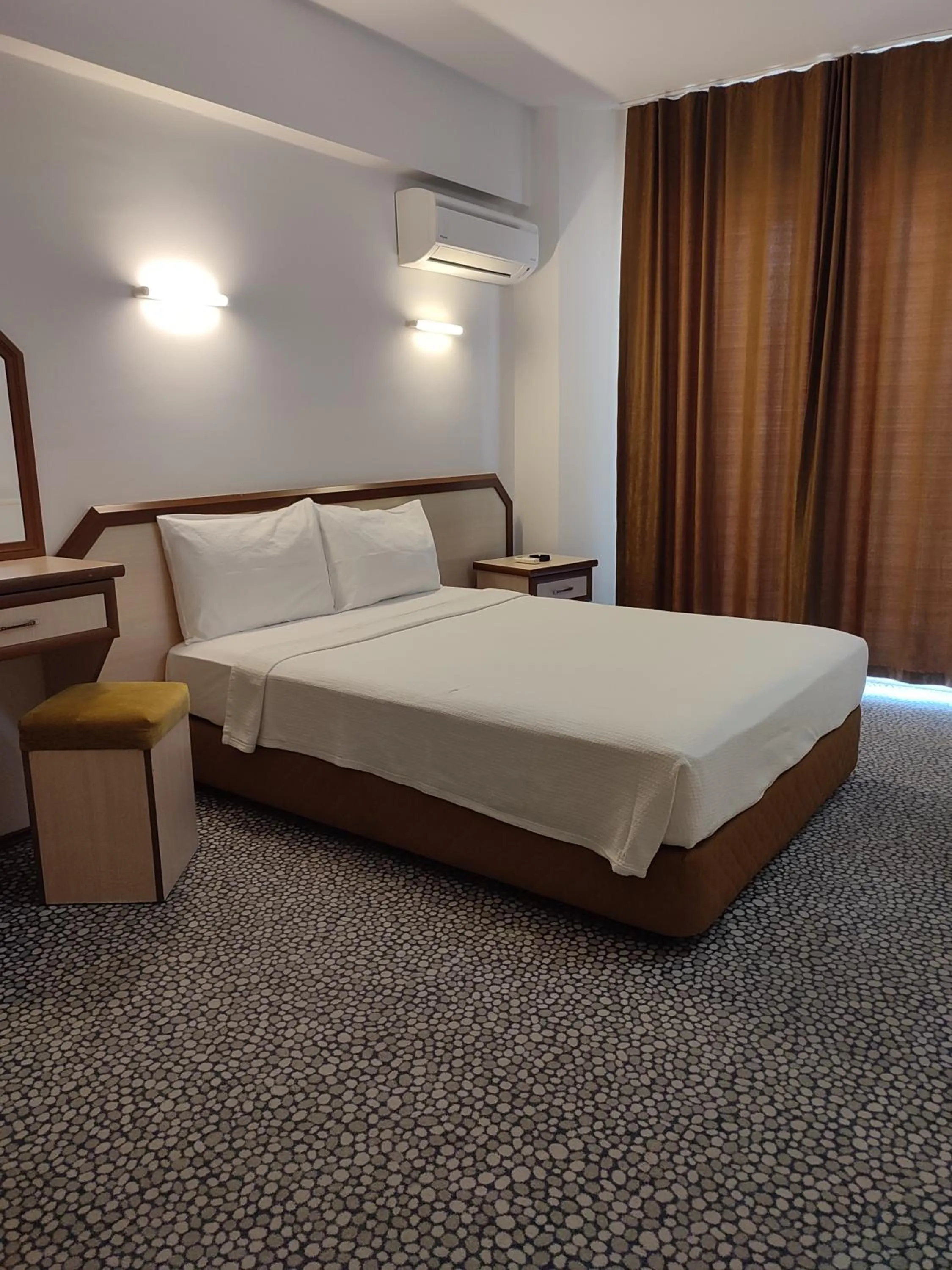 Massage, Bed in Sirin Villa