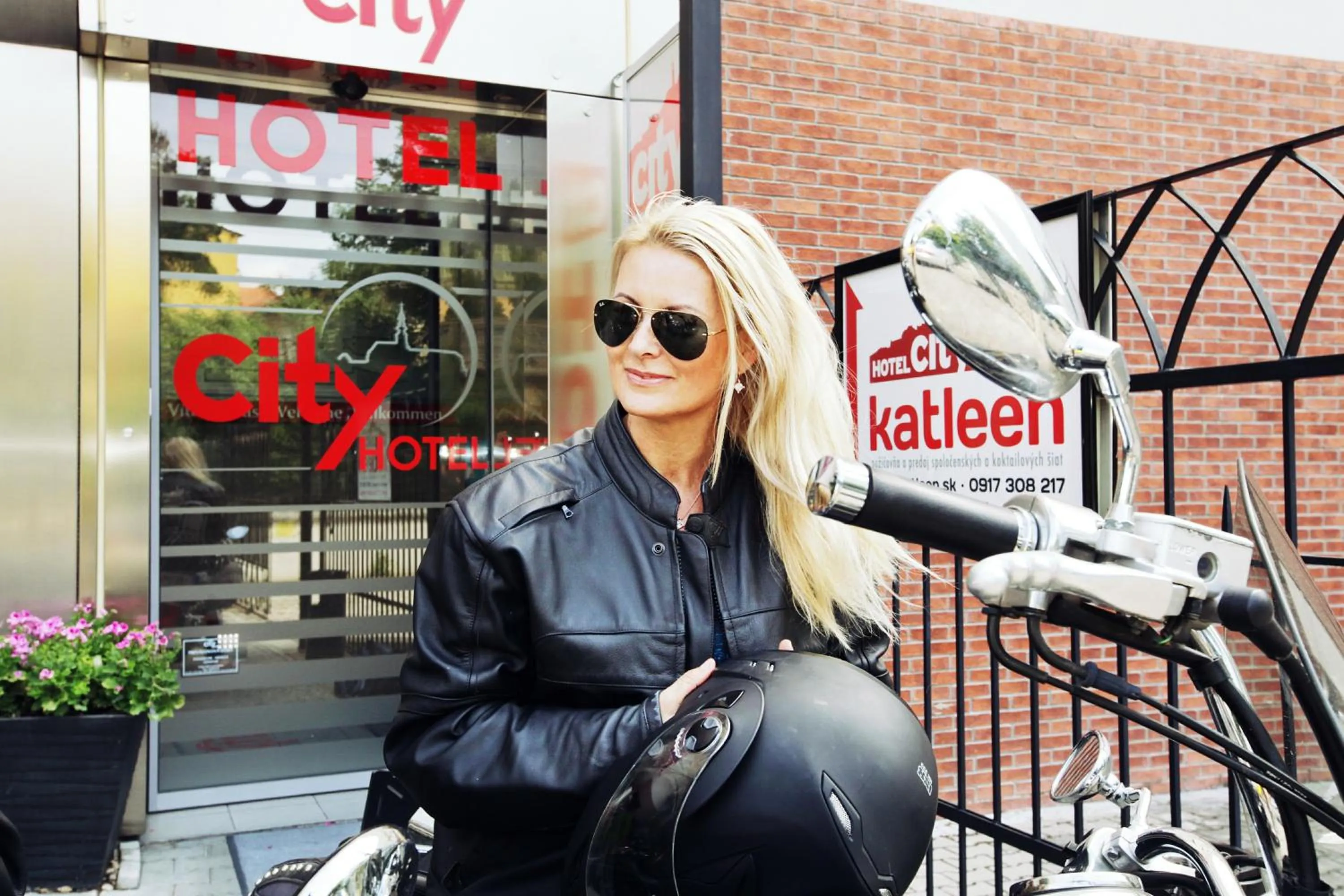 Facade/entrance in City Hotel Nitra with free parking