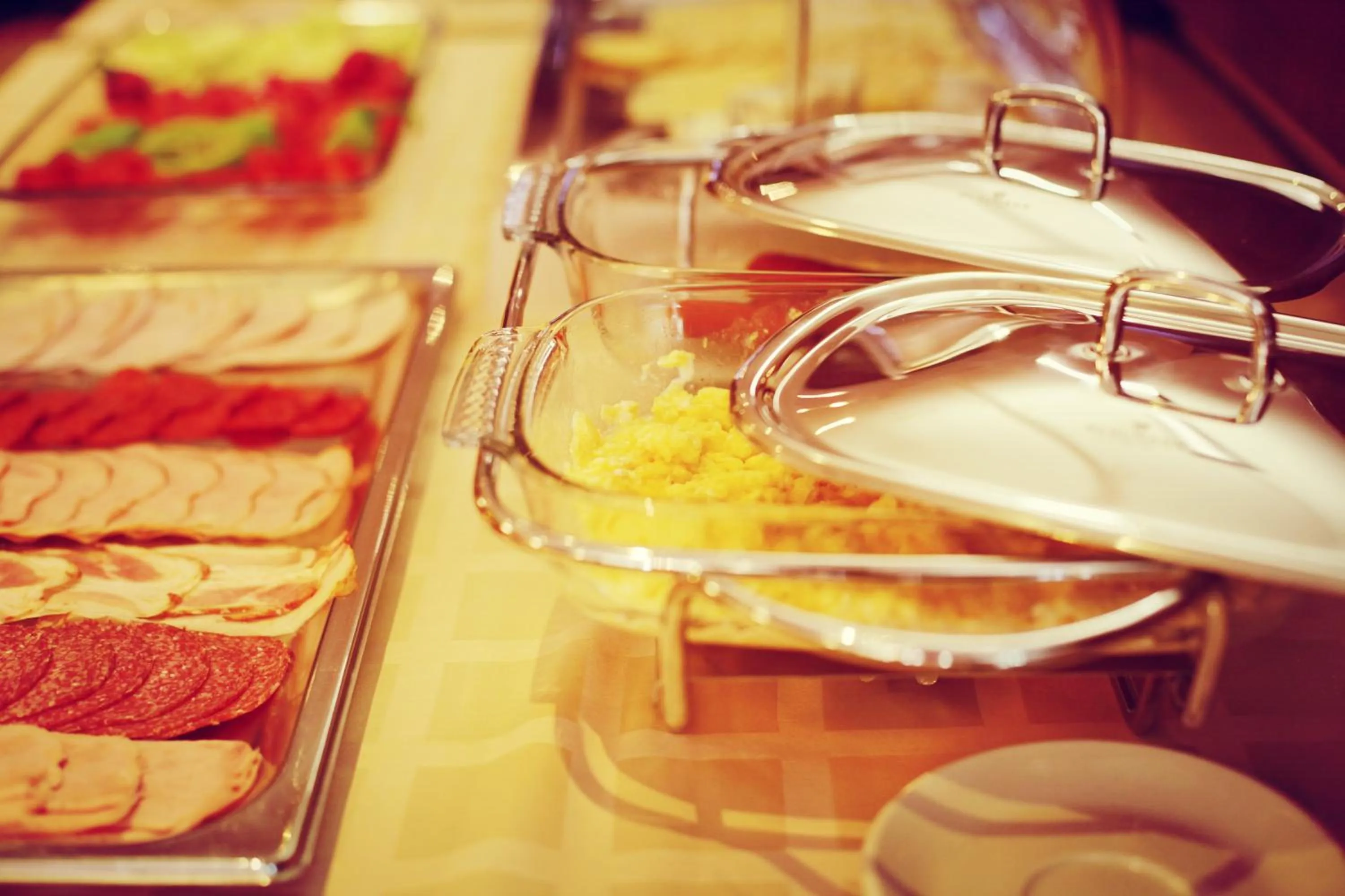 Restaurant/places to eat in City Hotel Nitra with free parking