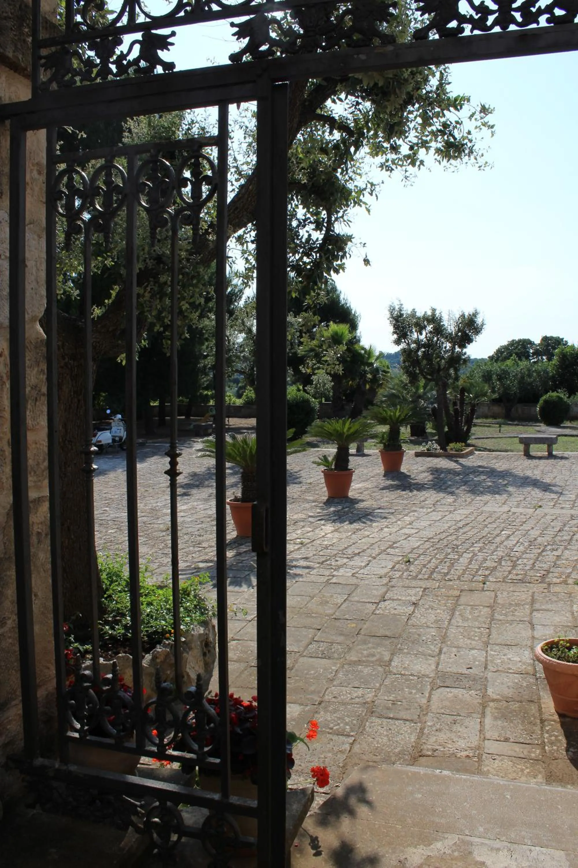 Decorative detail in Masseria Tolla