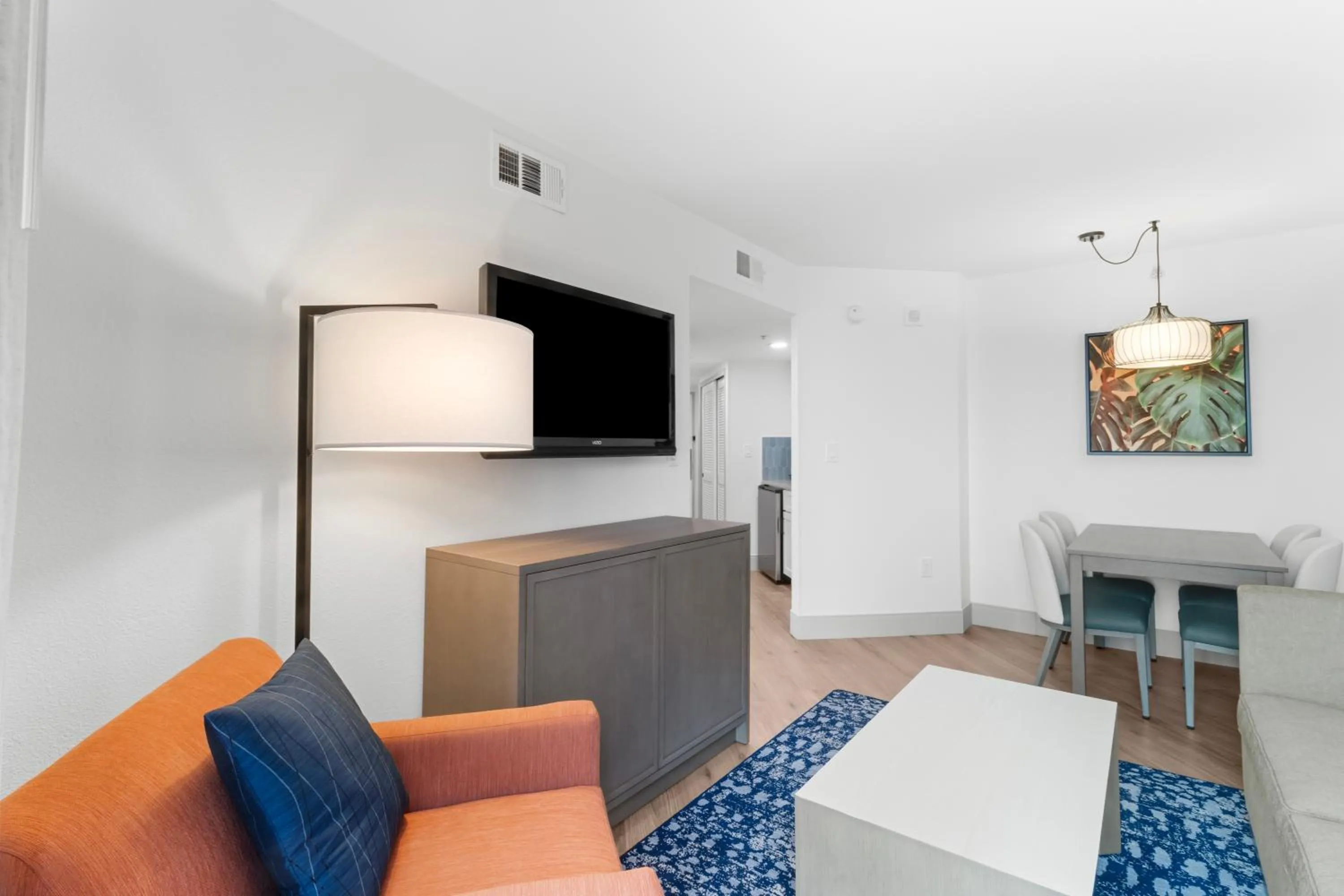 Living room in Ocean Reef Resort