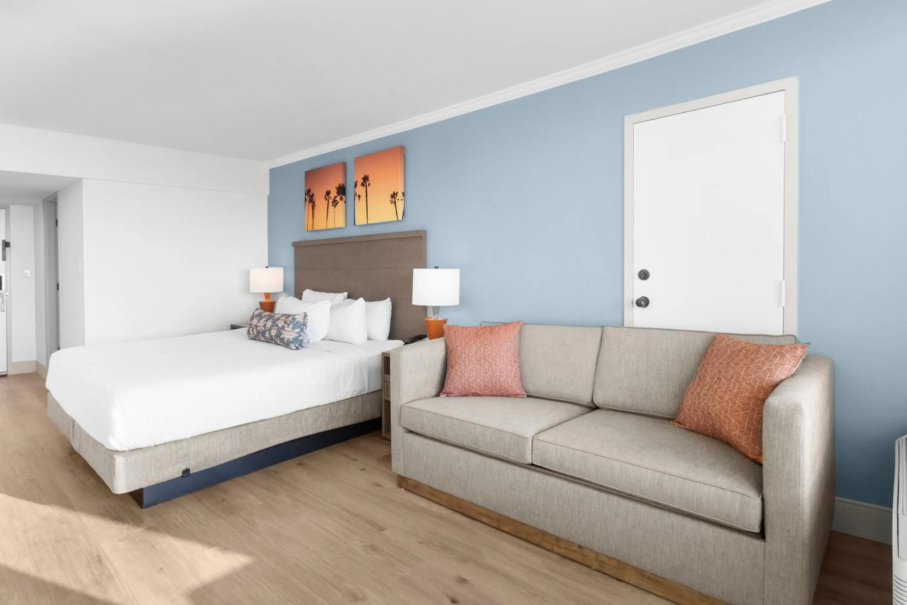 Bed in Ocean Reef Resort