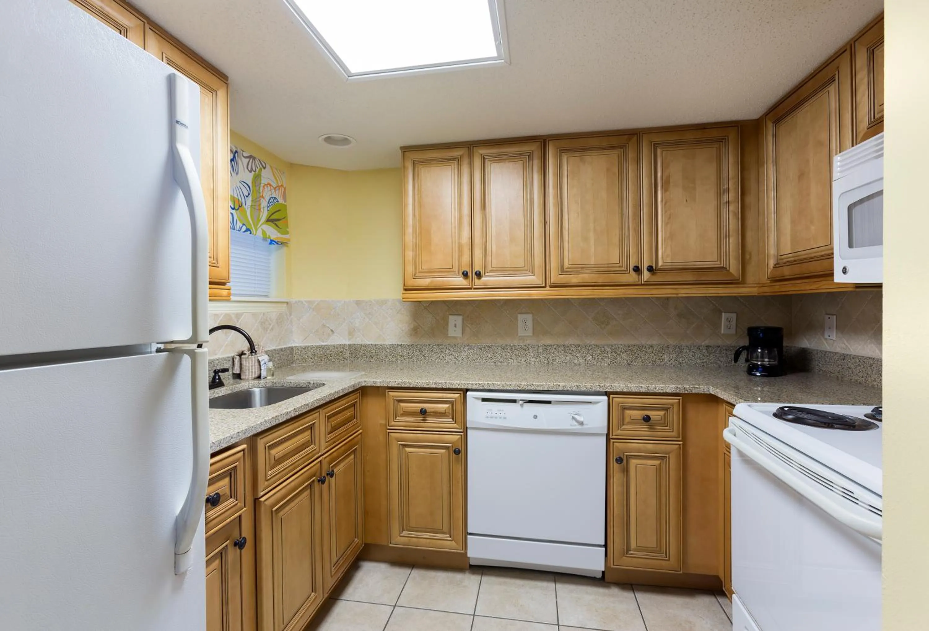 kitchen in Ocean Reef Resort