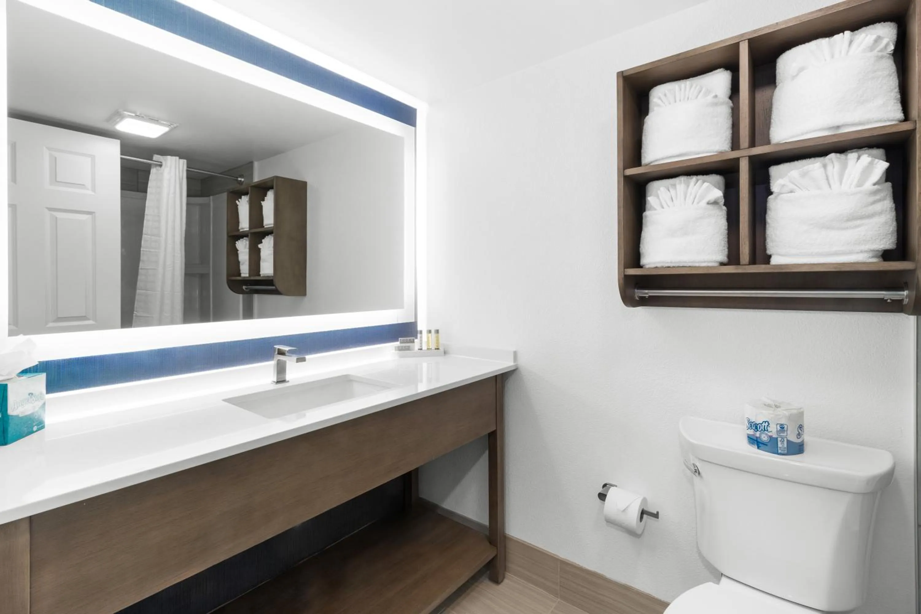 Bathroom in Ocean Reef Resort