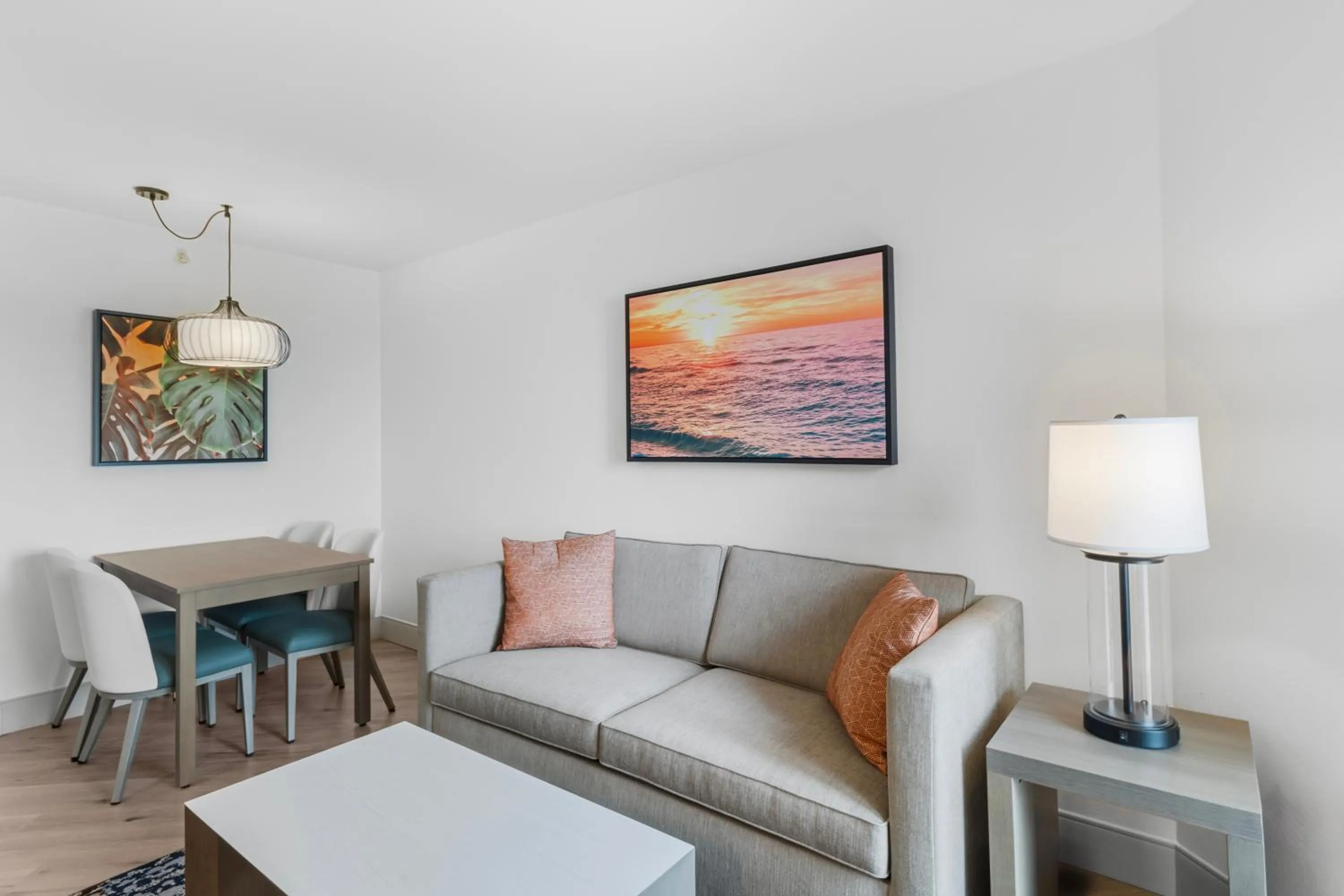 Living room in Ocean Reef Resort