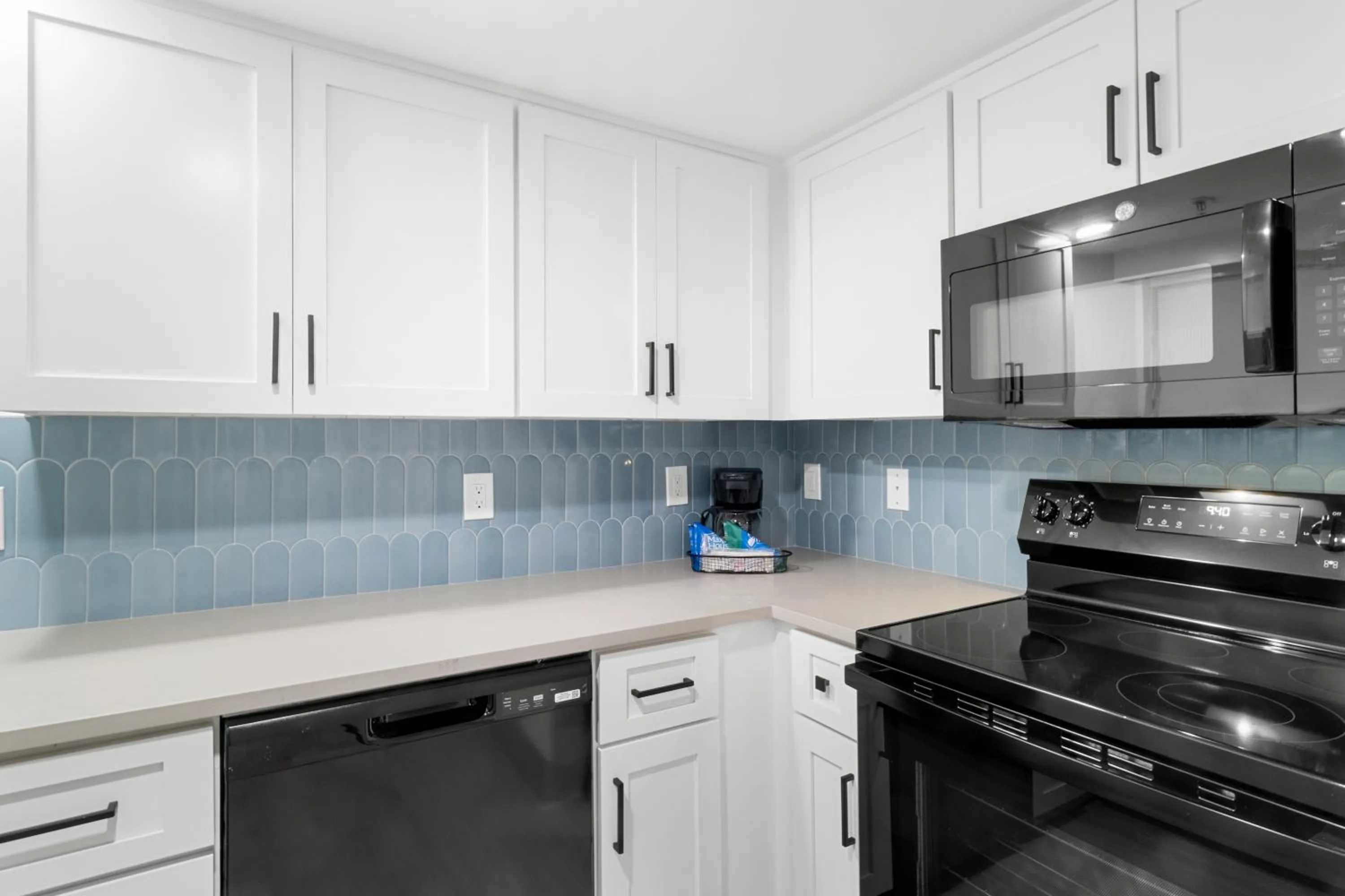 Kitchen or kitchenette in Ocean Reef Resort