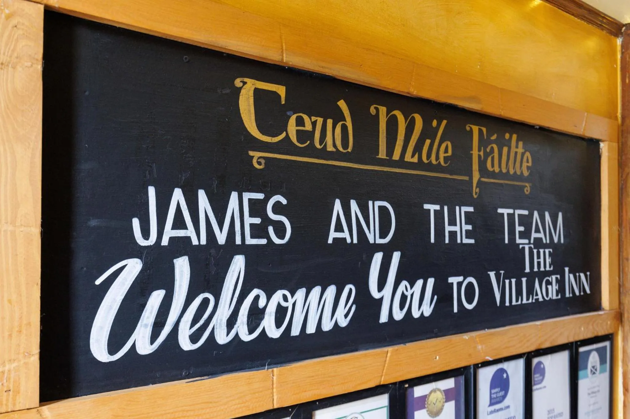 Facade/entrance in Village Inn