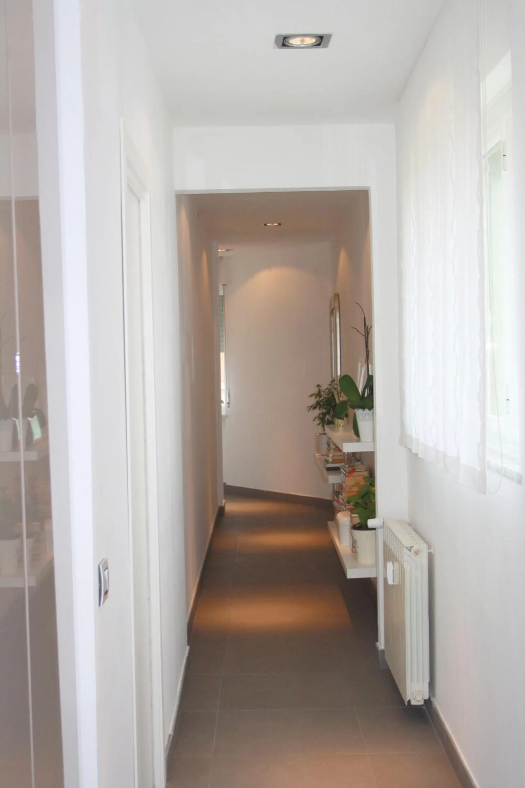 Decorative detail in LA LOCANDA DELL'ARTE-DE GASPERI