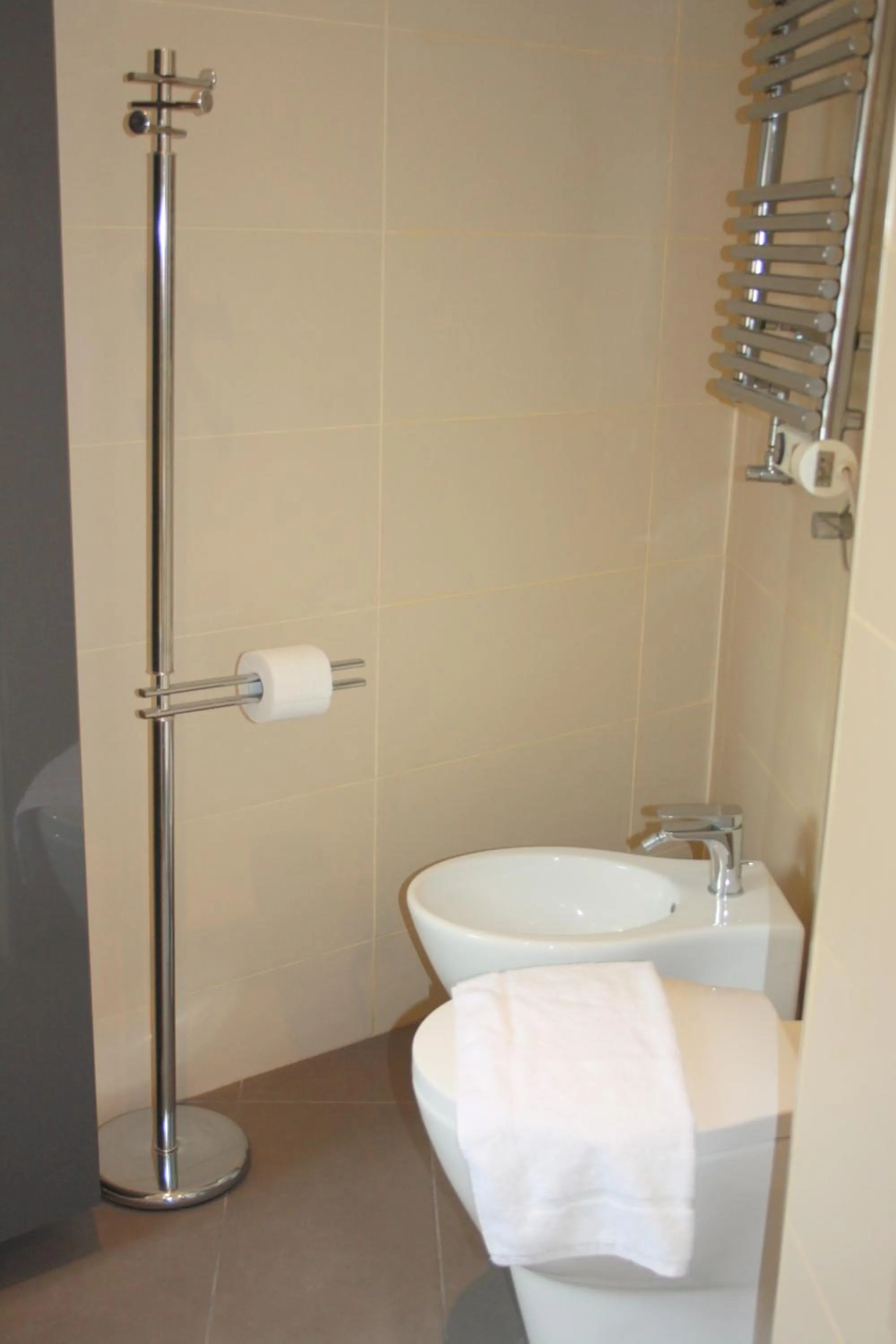 Bathroom in LA LOCANDA DELL'ARTE-DE GASPERI