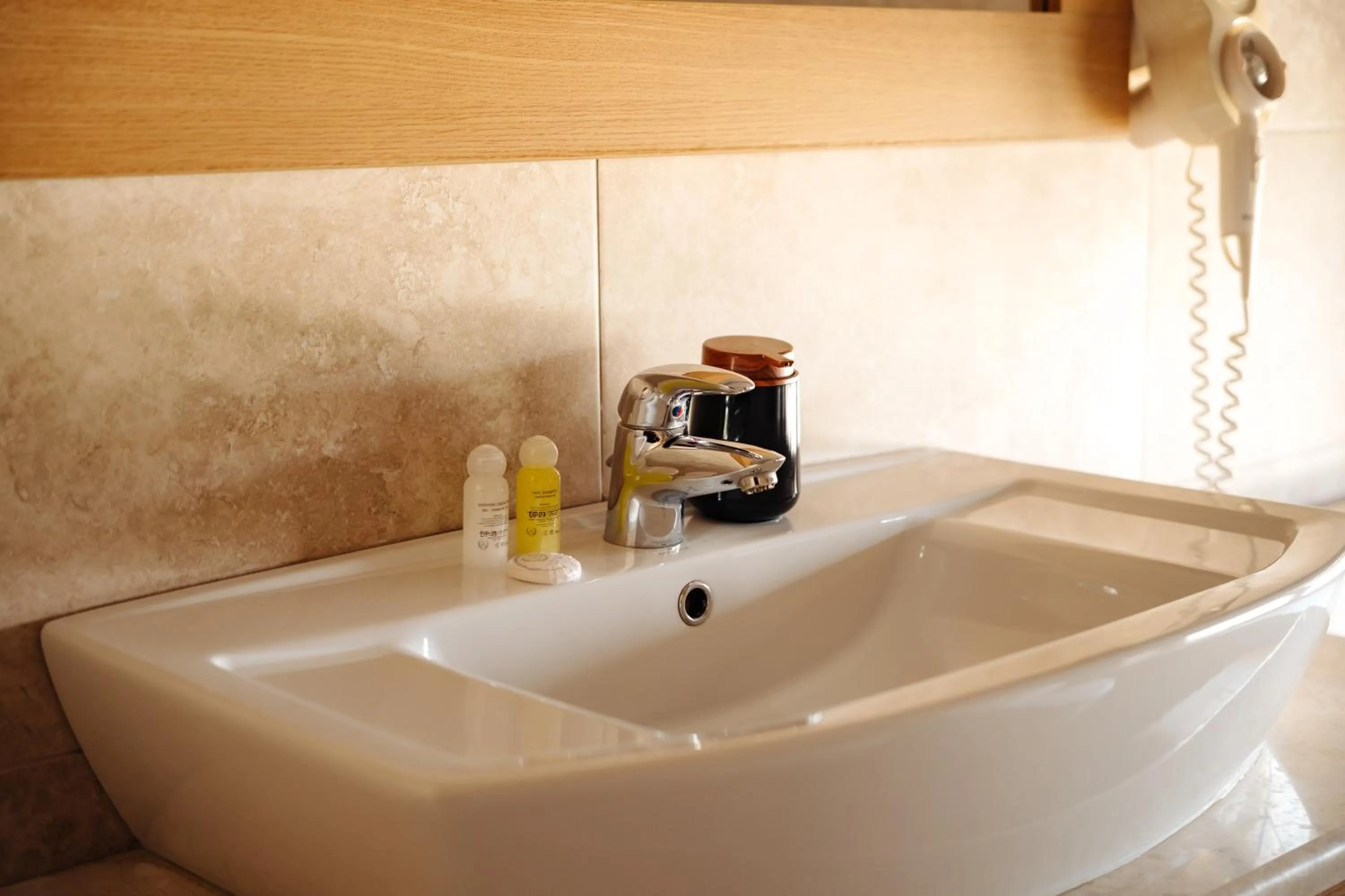 Hot Tub in Maxim Pasha Hotel