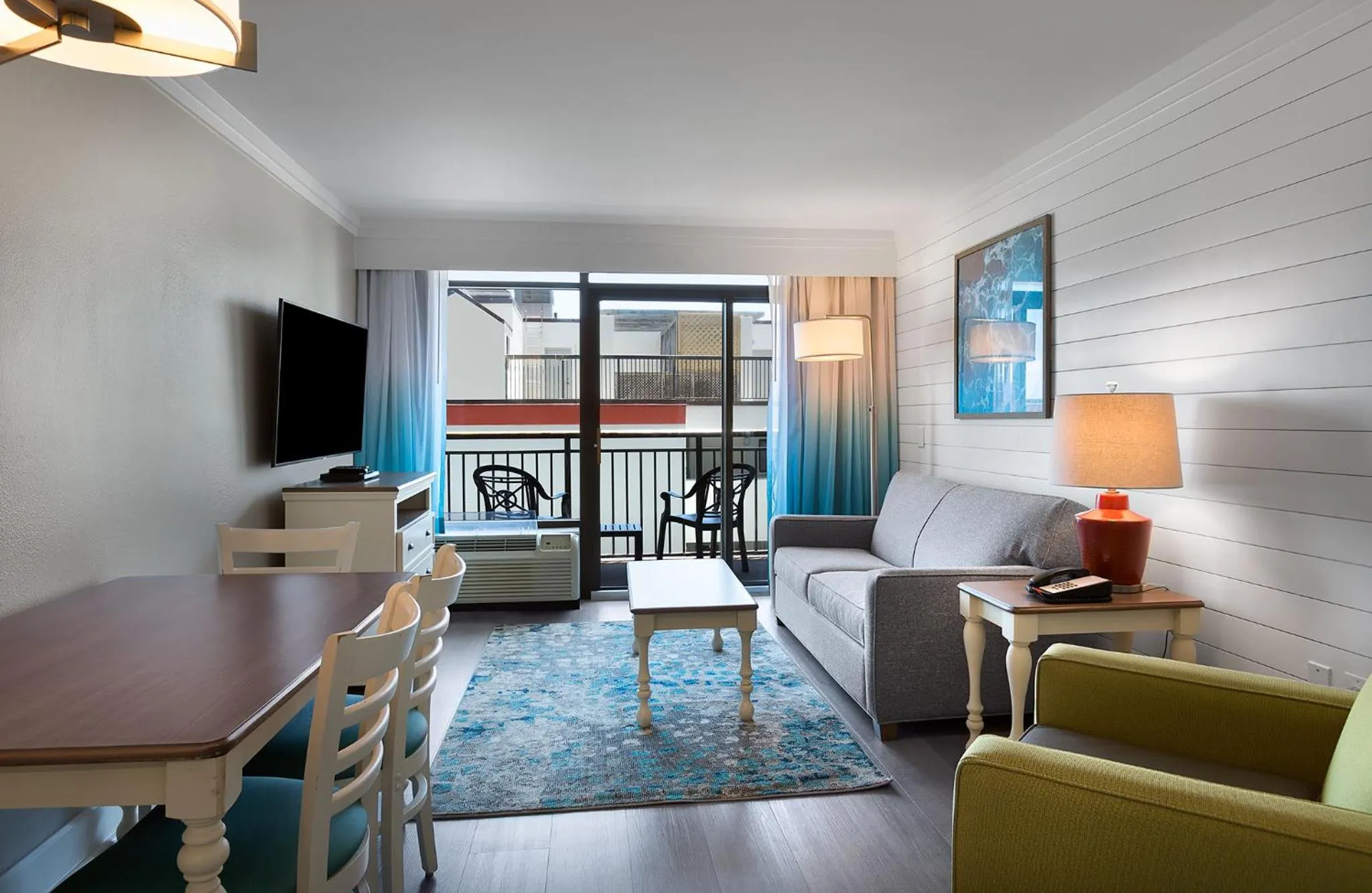 Living room in Grande Cayman Resort