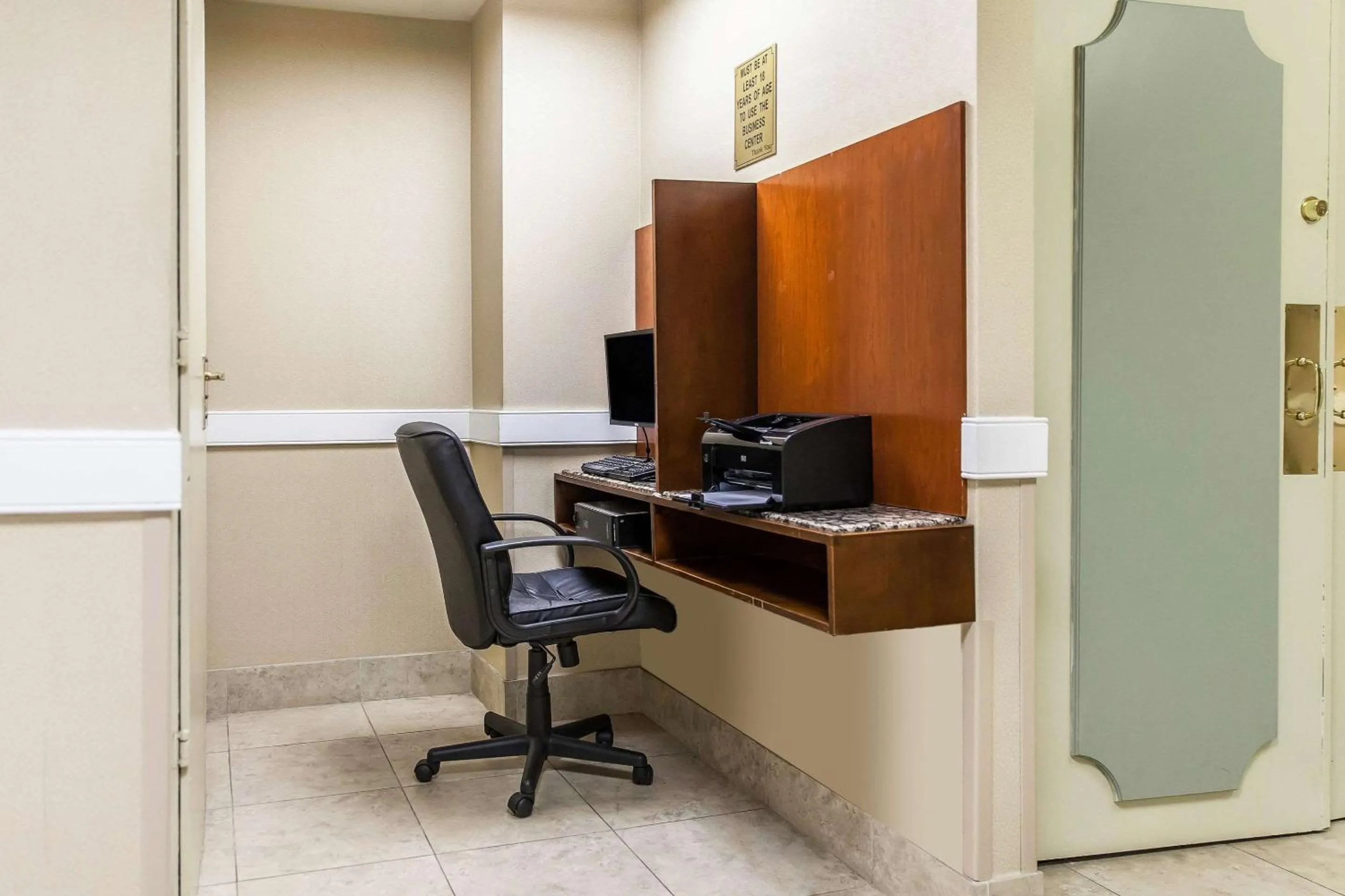 On site in Comfort Inn Pentagon City