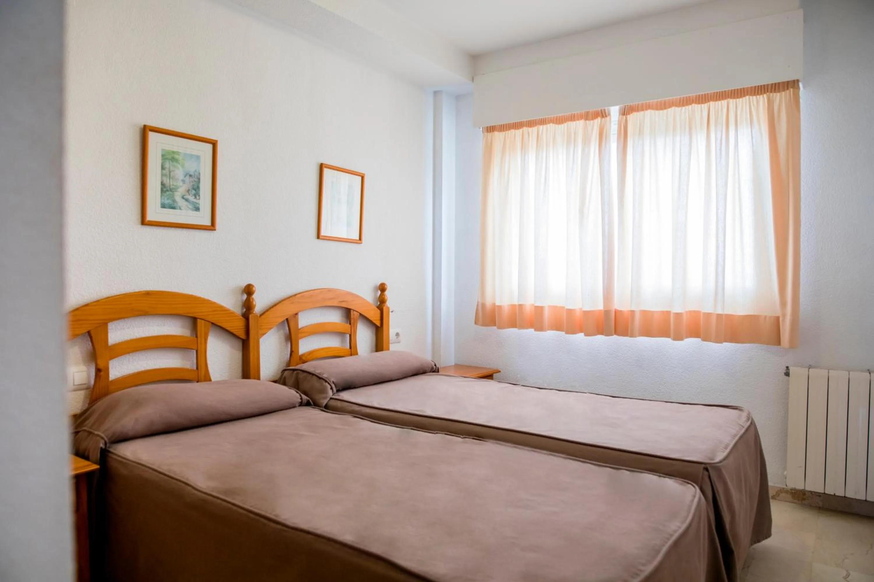 Bed in Apartamentos Turisticos Biarritz - Bloque I