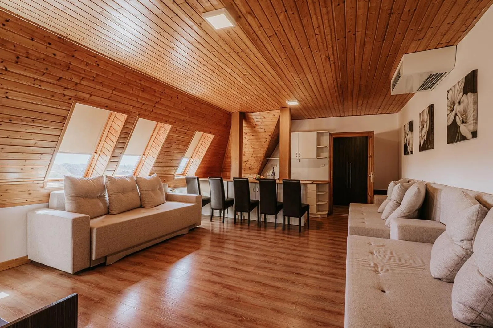 Living room in Aqua Hotel