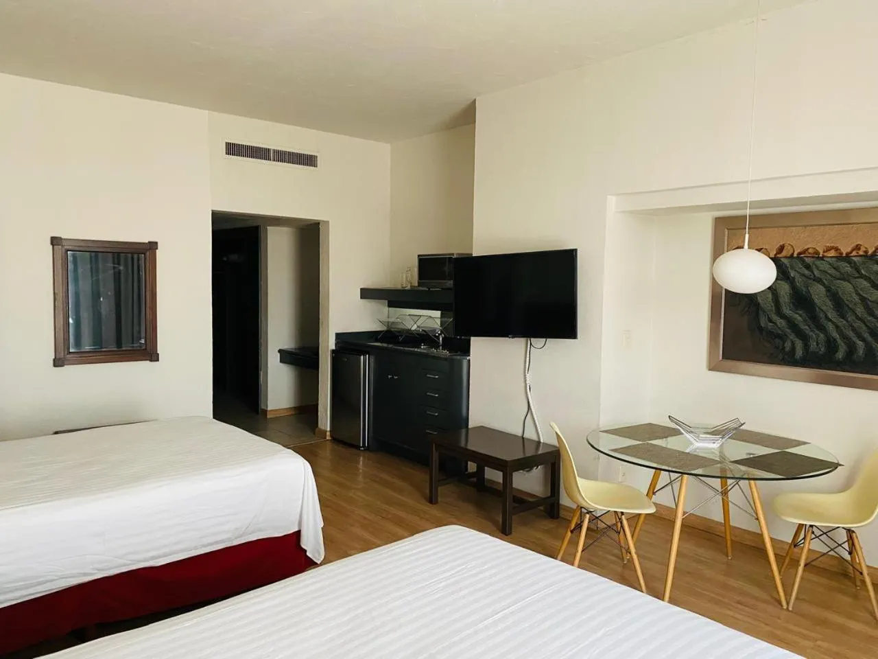 Bedroom, Bed in Hotel Fenix