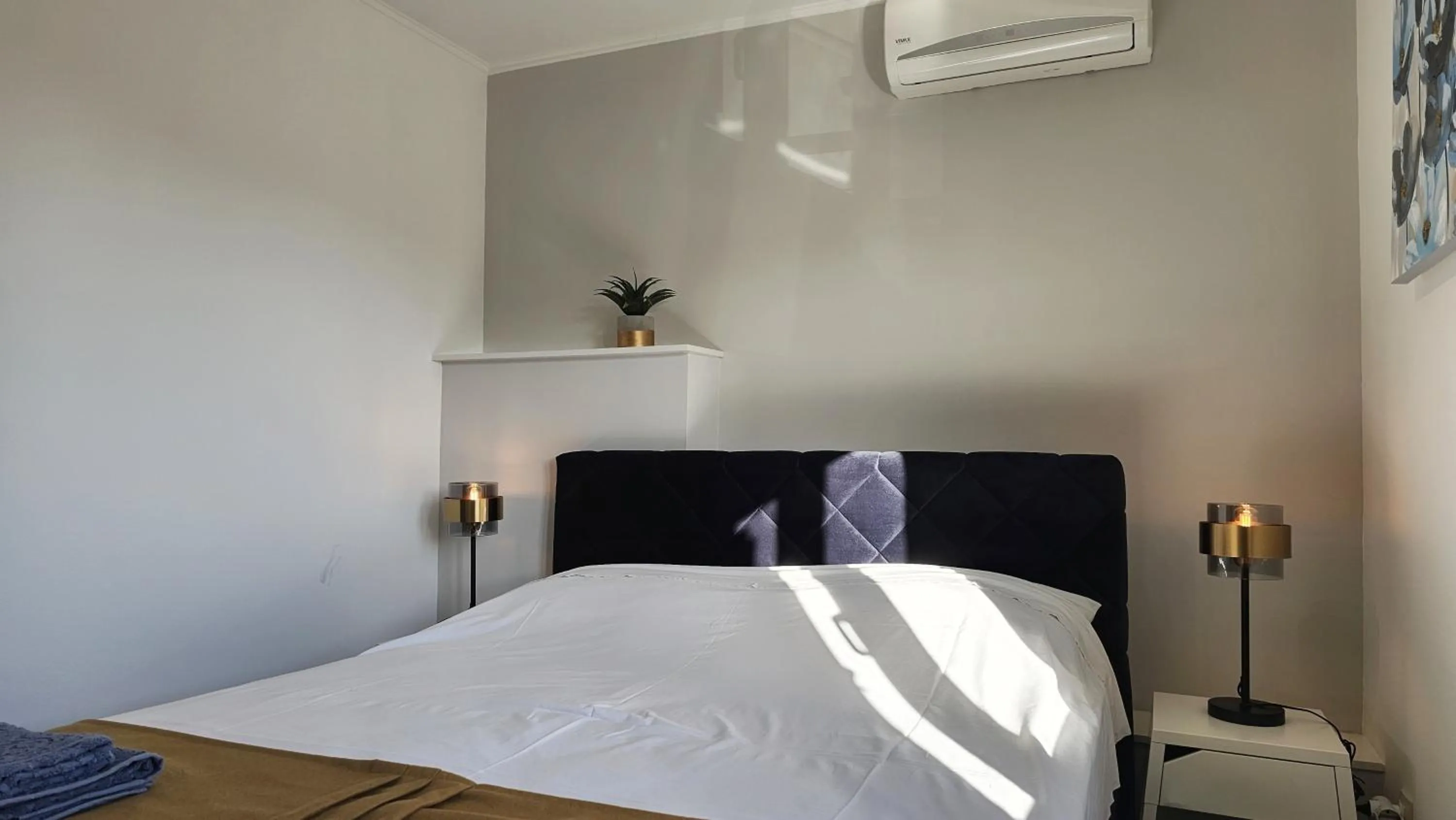 Decorative detail in Villa Babilon