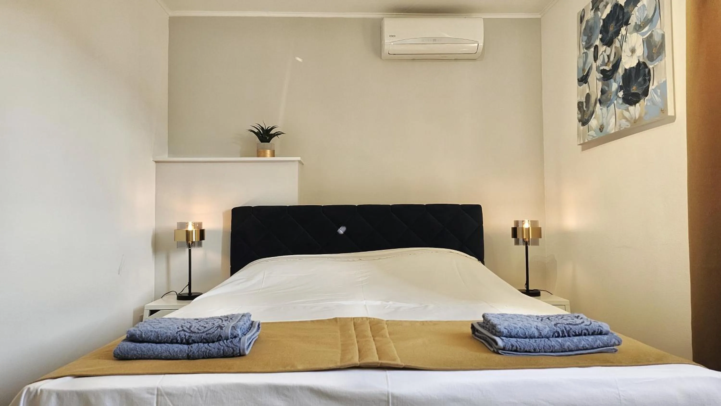 Bed in Villa Babilon