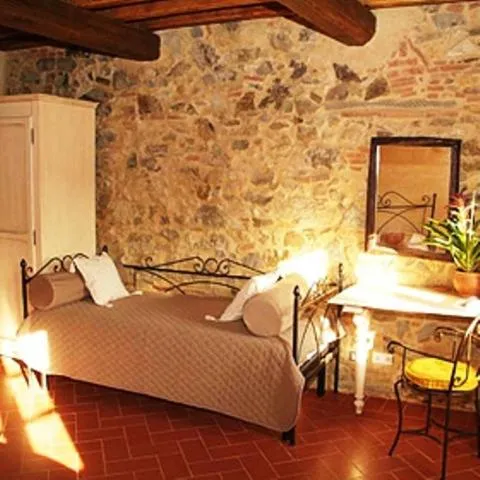 Living room, Bed in Tenuta La Borriana