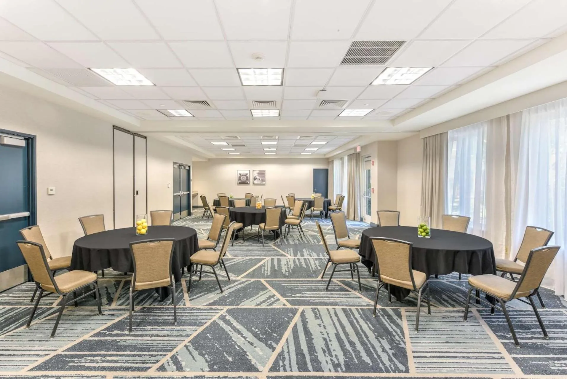Meeting/conference room in Hilton Garden Inn LAX - El Segundo