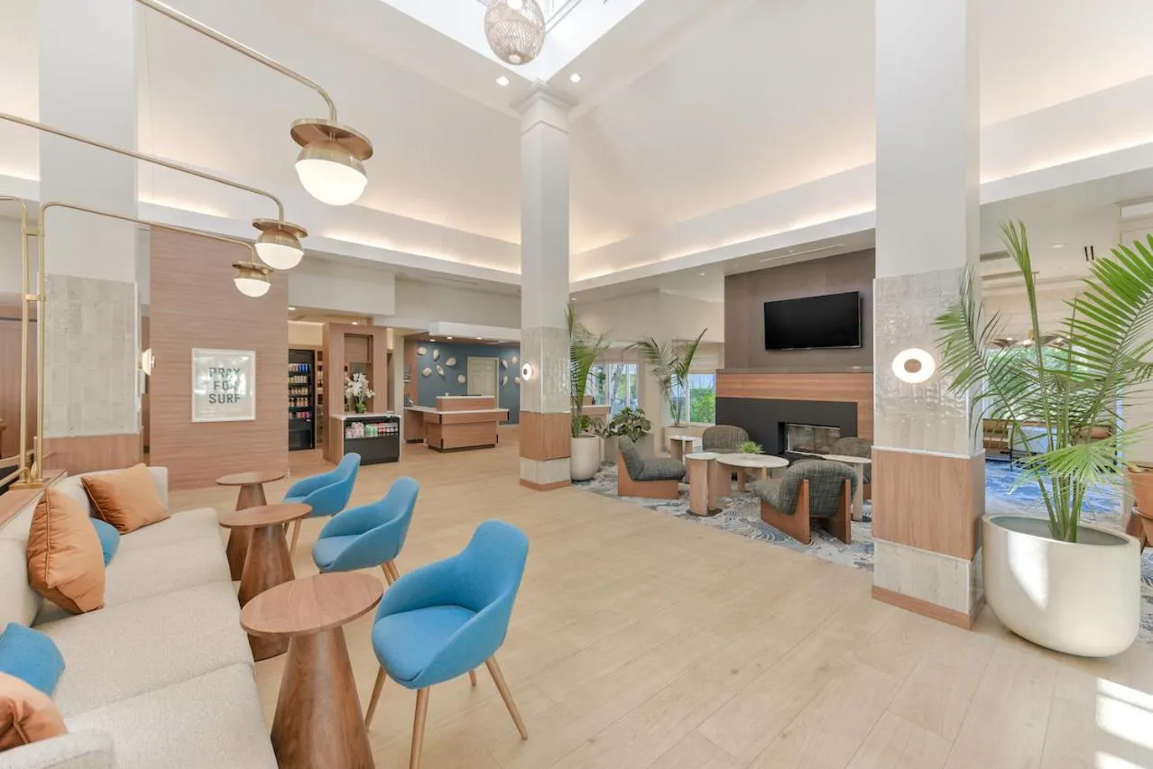 Lobby or reception in Hilton Garden Inn LAX - El Segundo