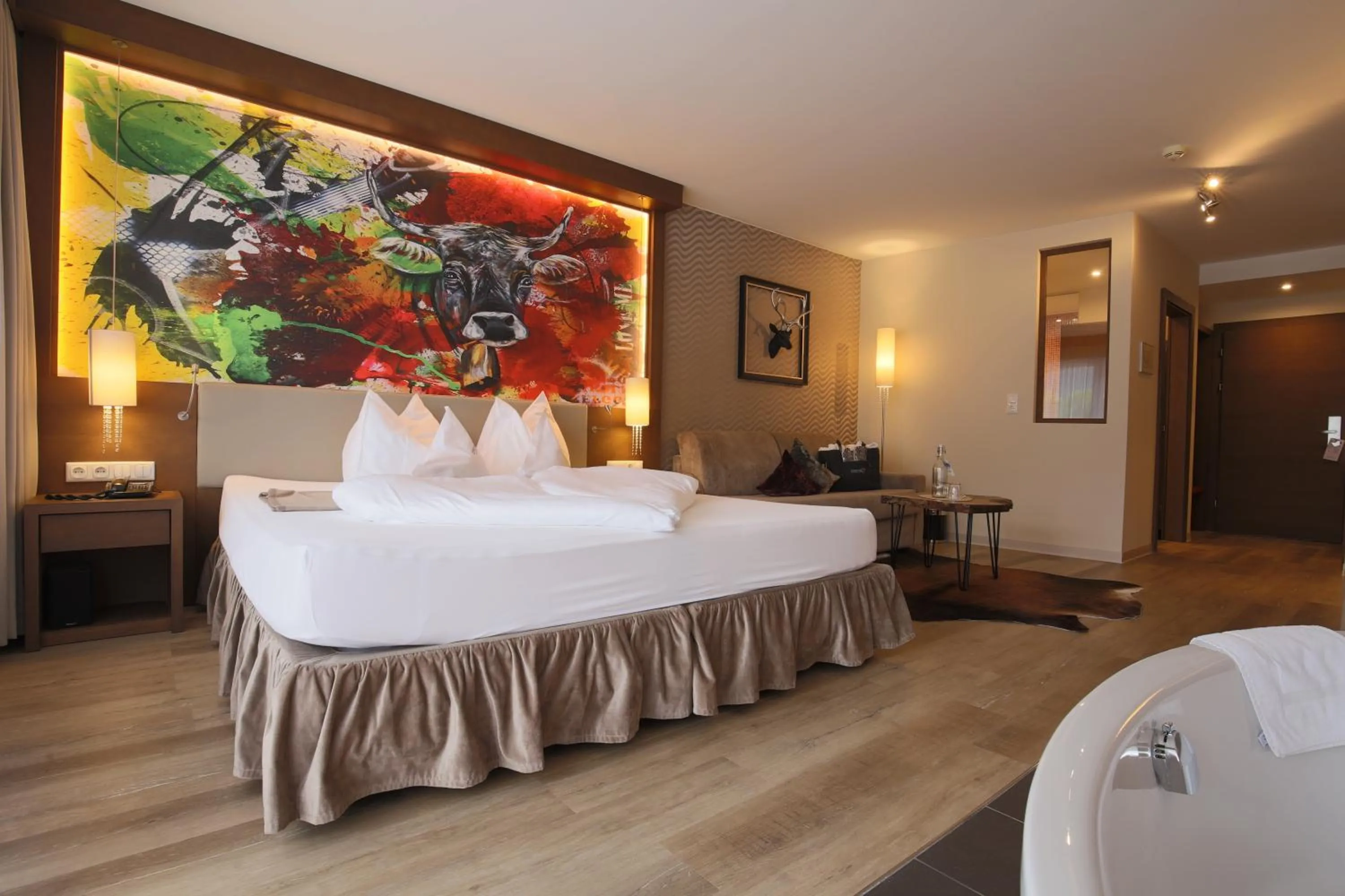 Photo of the whole room, Bed in Alpen-Herz Romantik & Spa - Adults Only