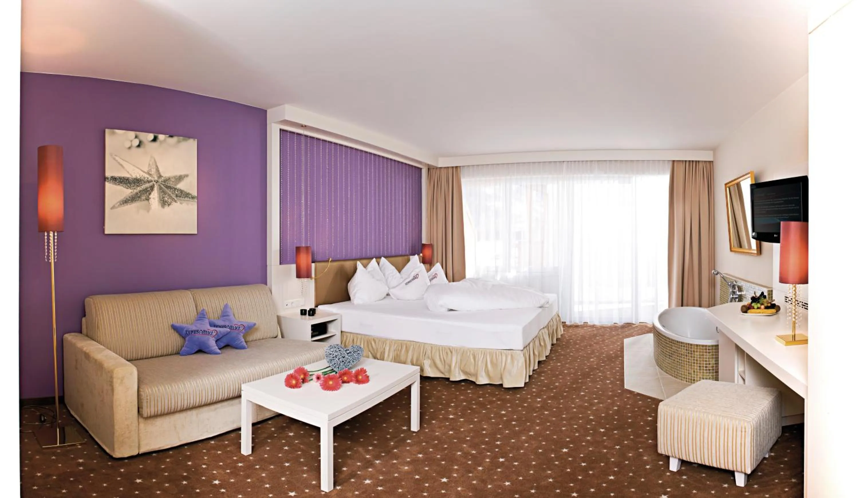 Bed in Alpen-Herz Romantik & Spa - Adults Only