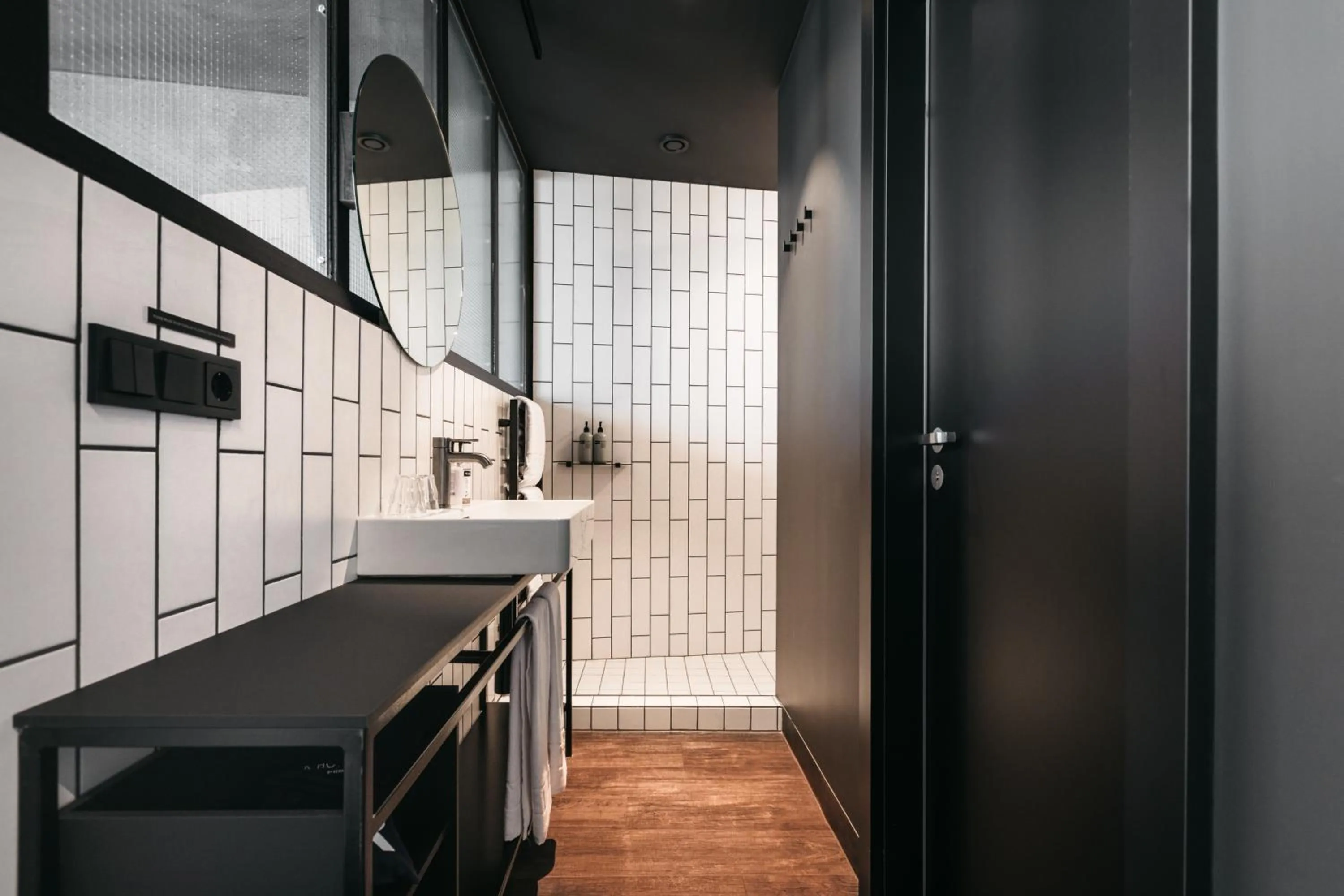 Bathroom in Exeter Hotel