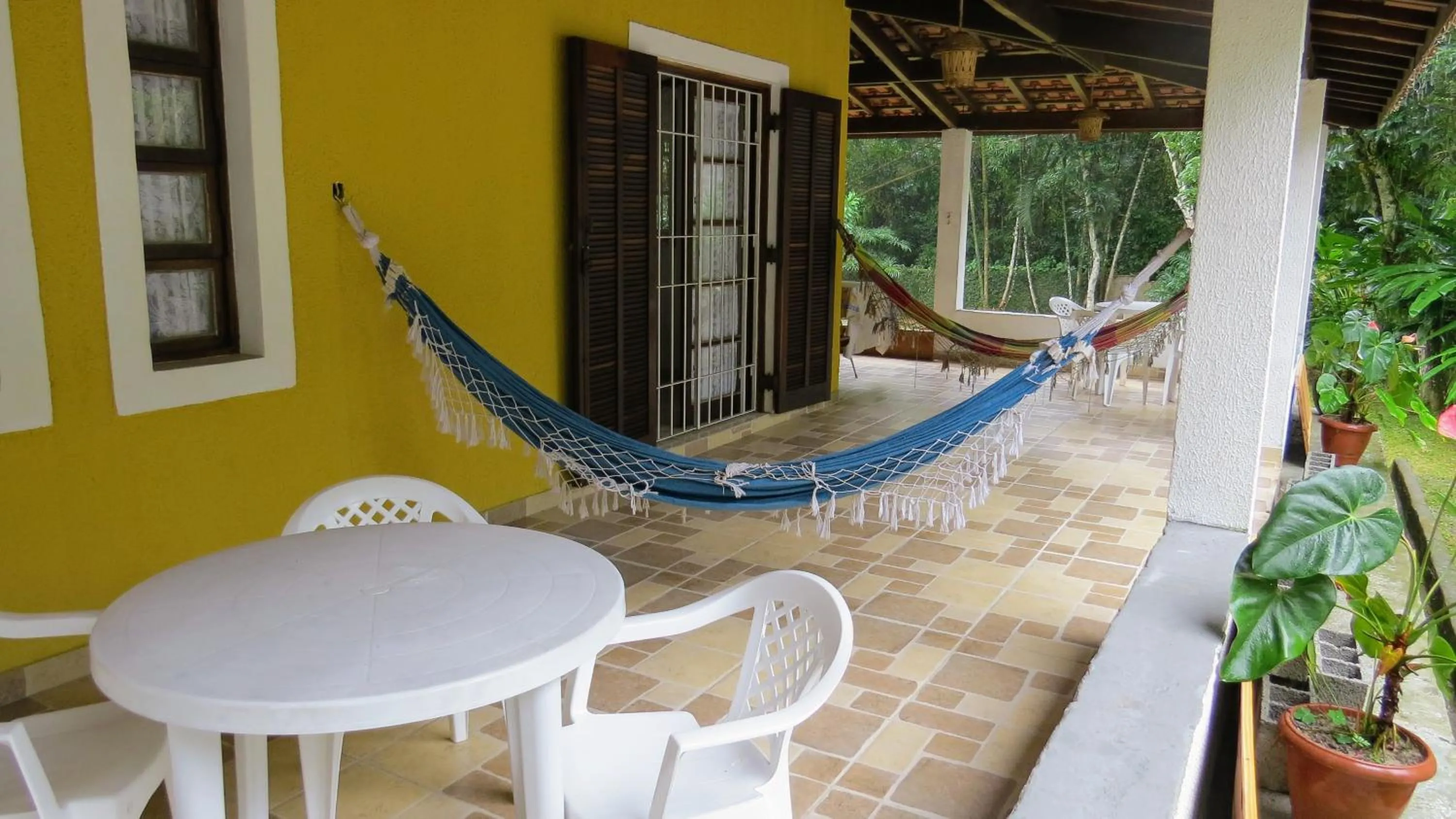 Balcony/Terrace in Sonho meu Ilhabela - 50m da Praia do Julião