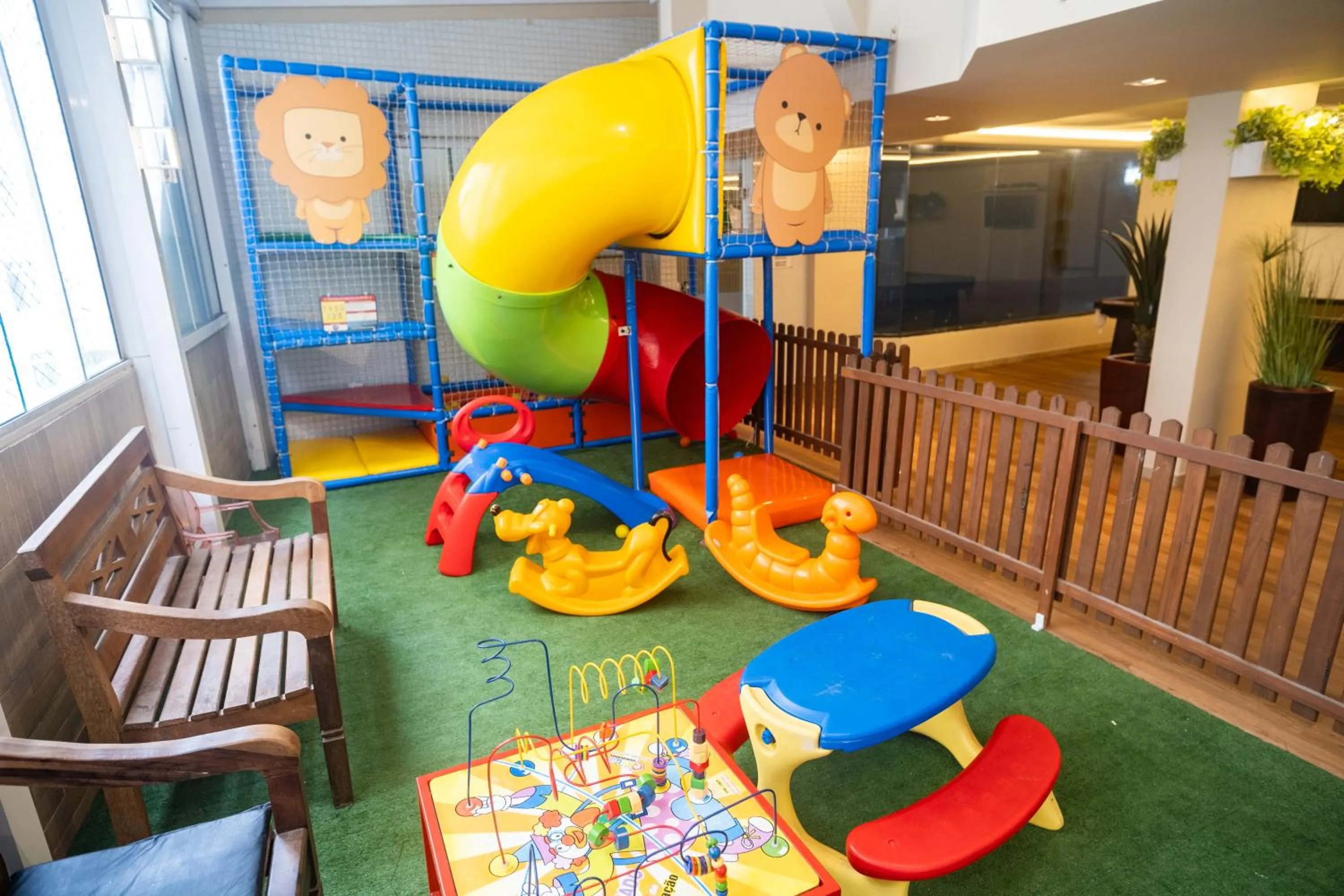 Communal lounge/ TV room in Camboriú Praia Hotel