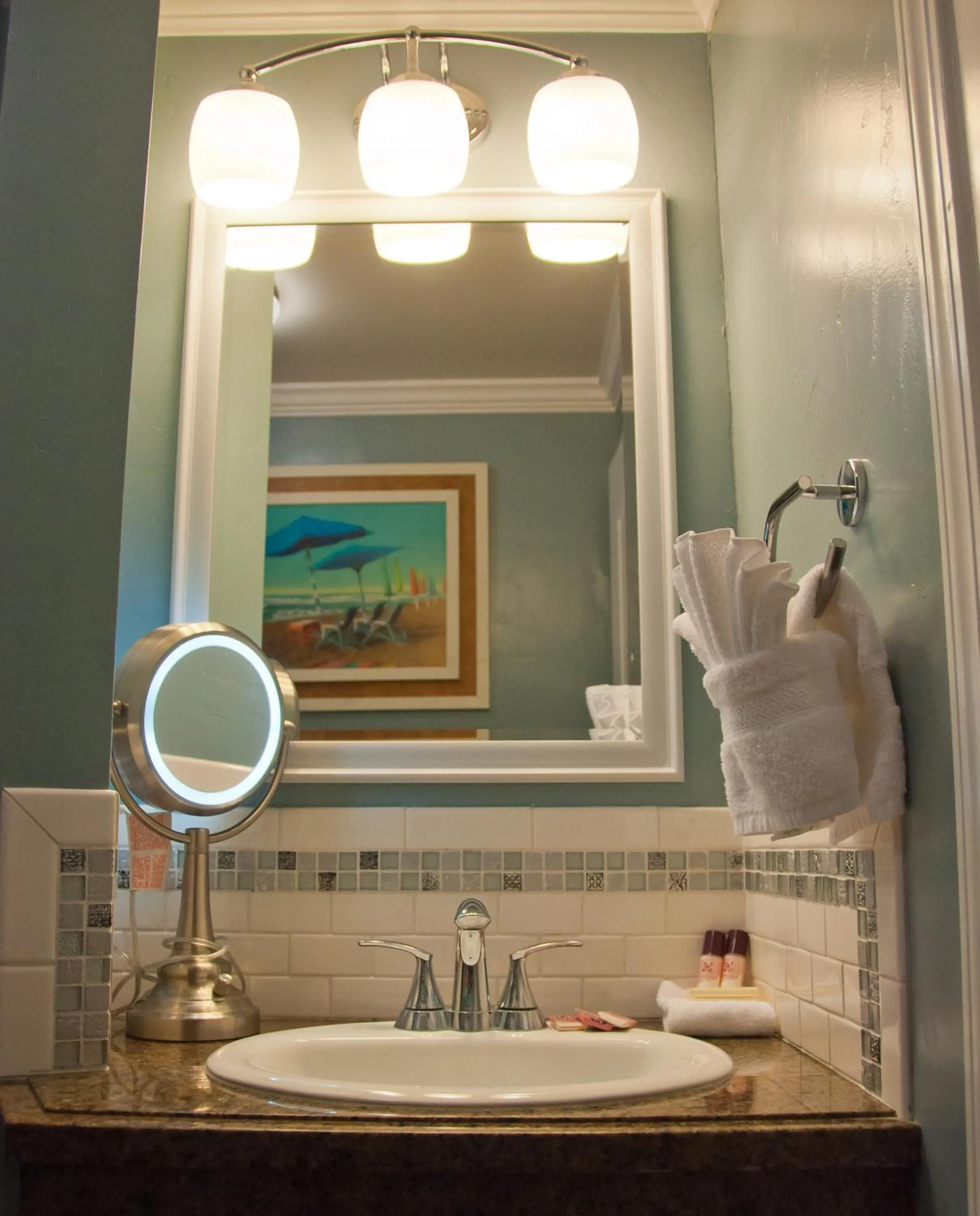 Capitola Beach Suites