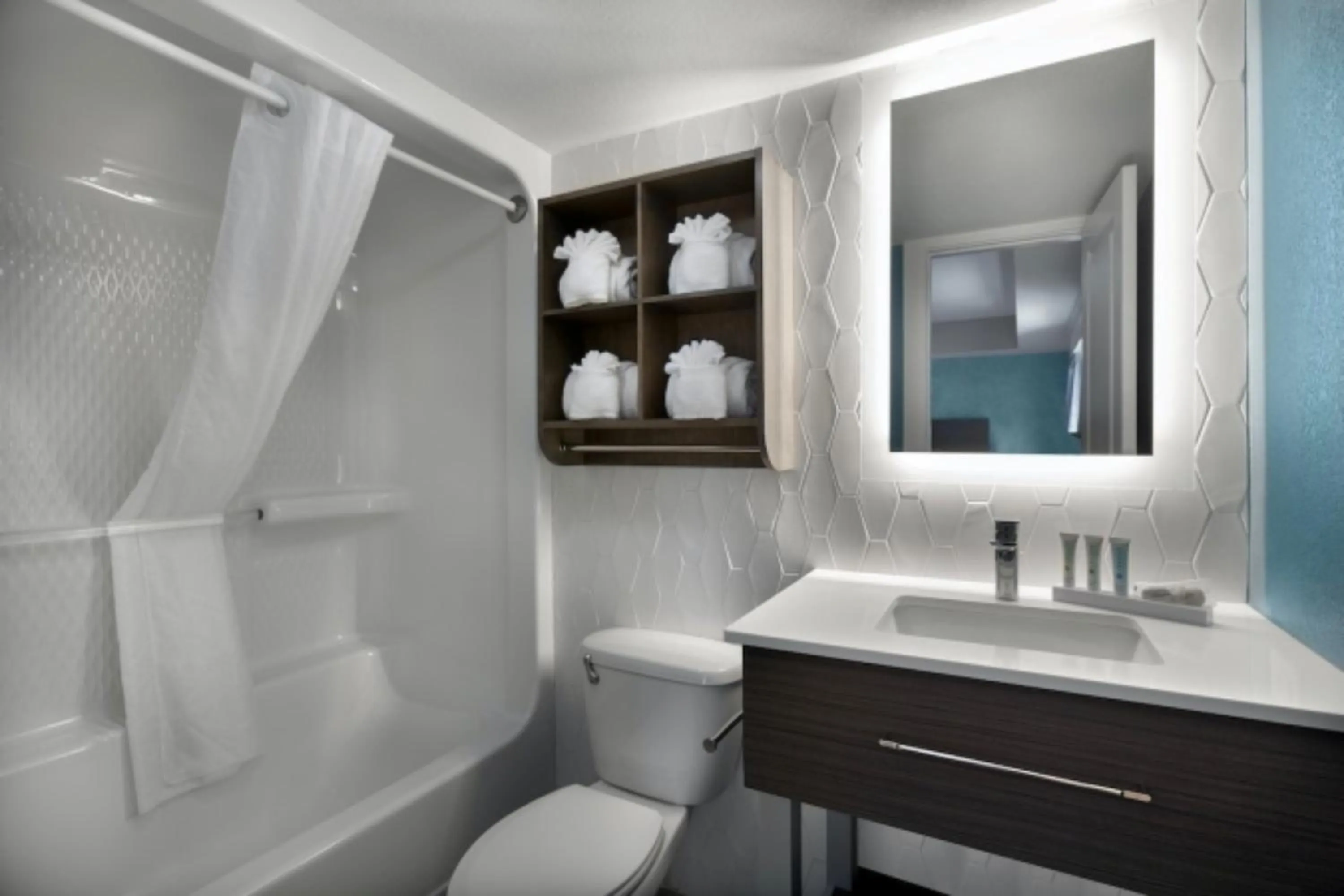 Shower in Breakers Resort Hotel