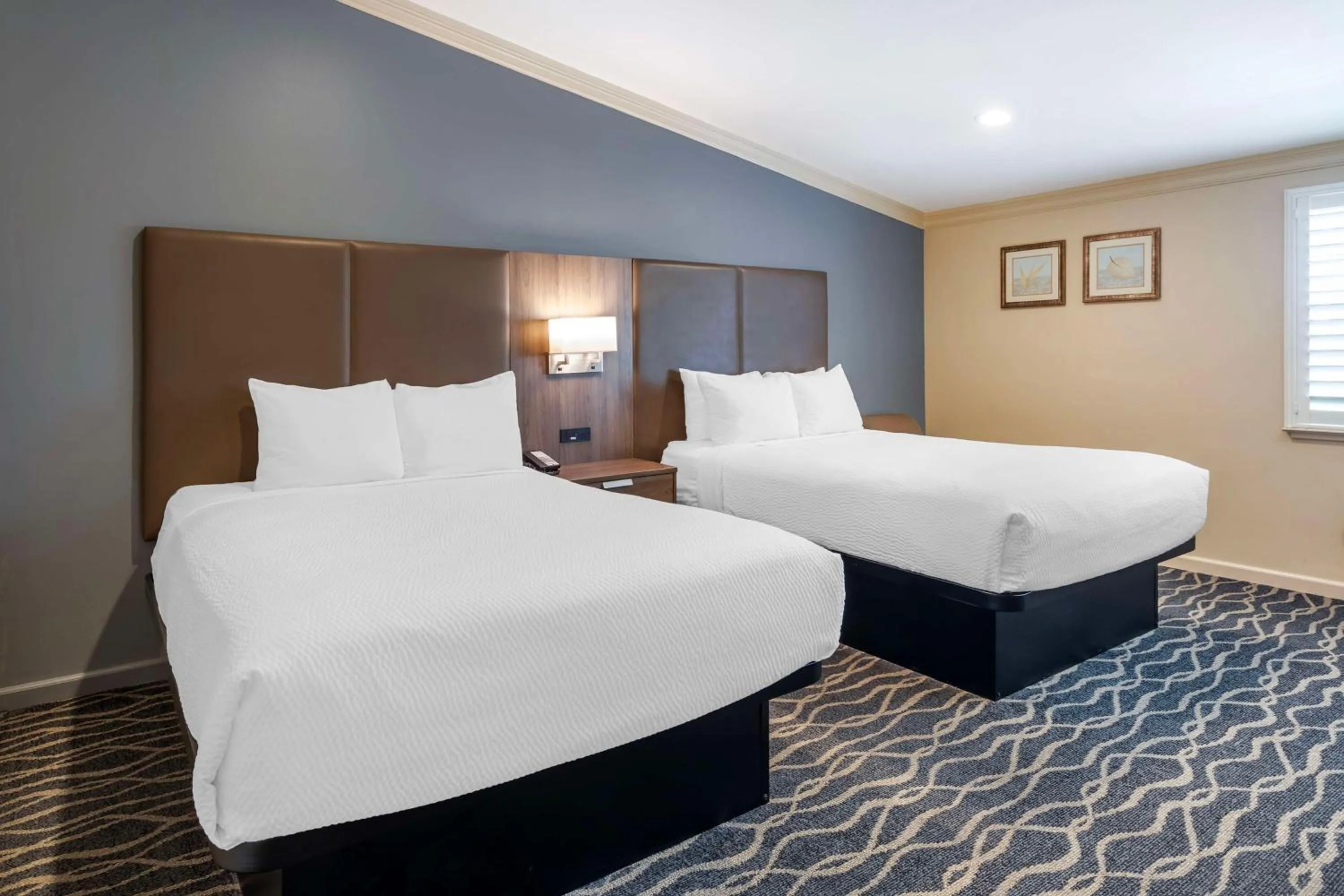 Bedroom, Bed in Best Western Plus Hill House