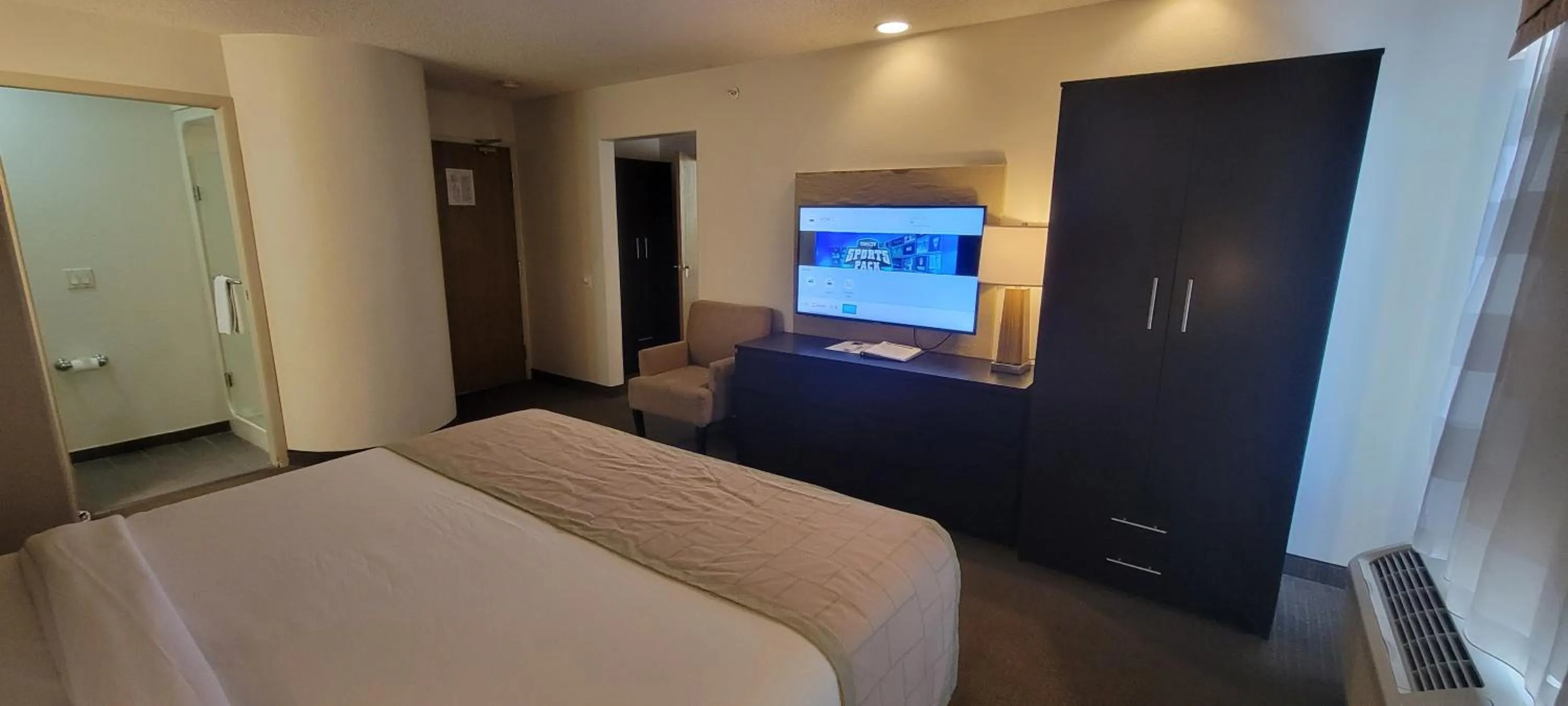 Bed in Baymont by Wyndham Pueblo