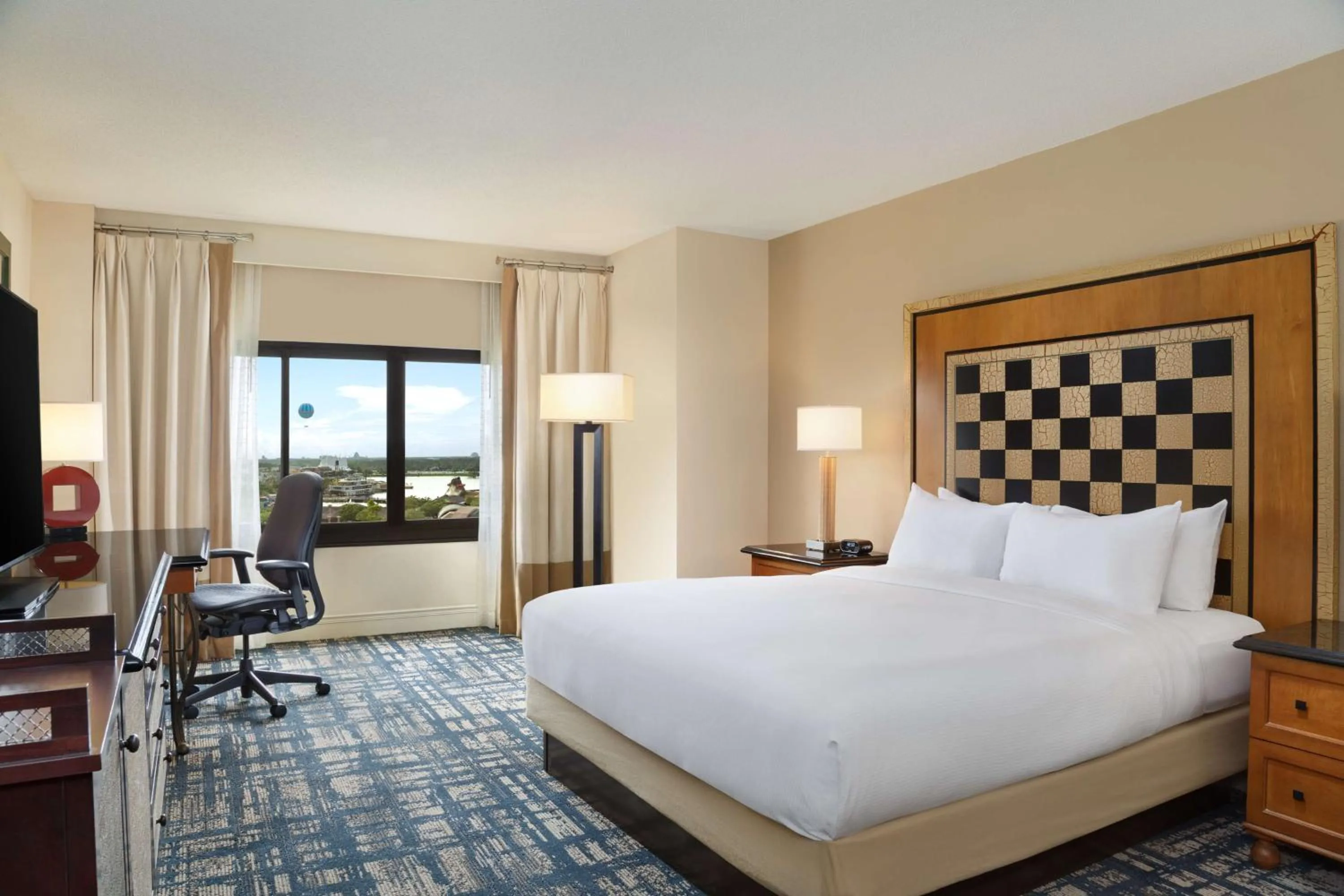 Bed in Hilton Orlando Lake Buena Vista - Disney Springs™ Area