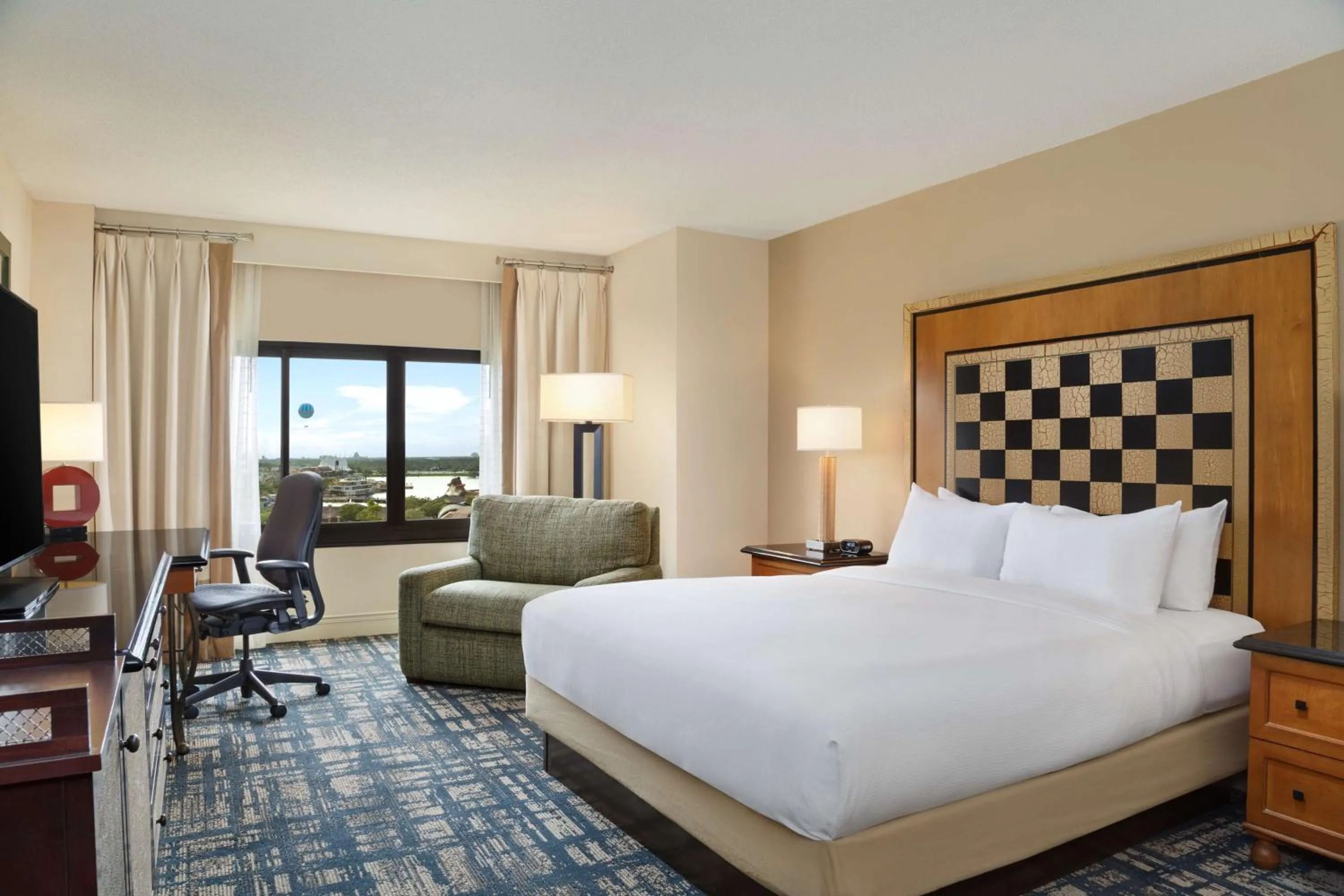 Bed in Hilton Orlando Lake Buena Vista - Disney Springs™ Area