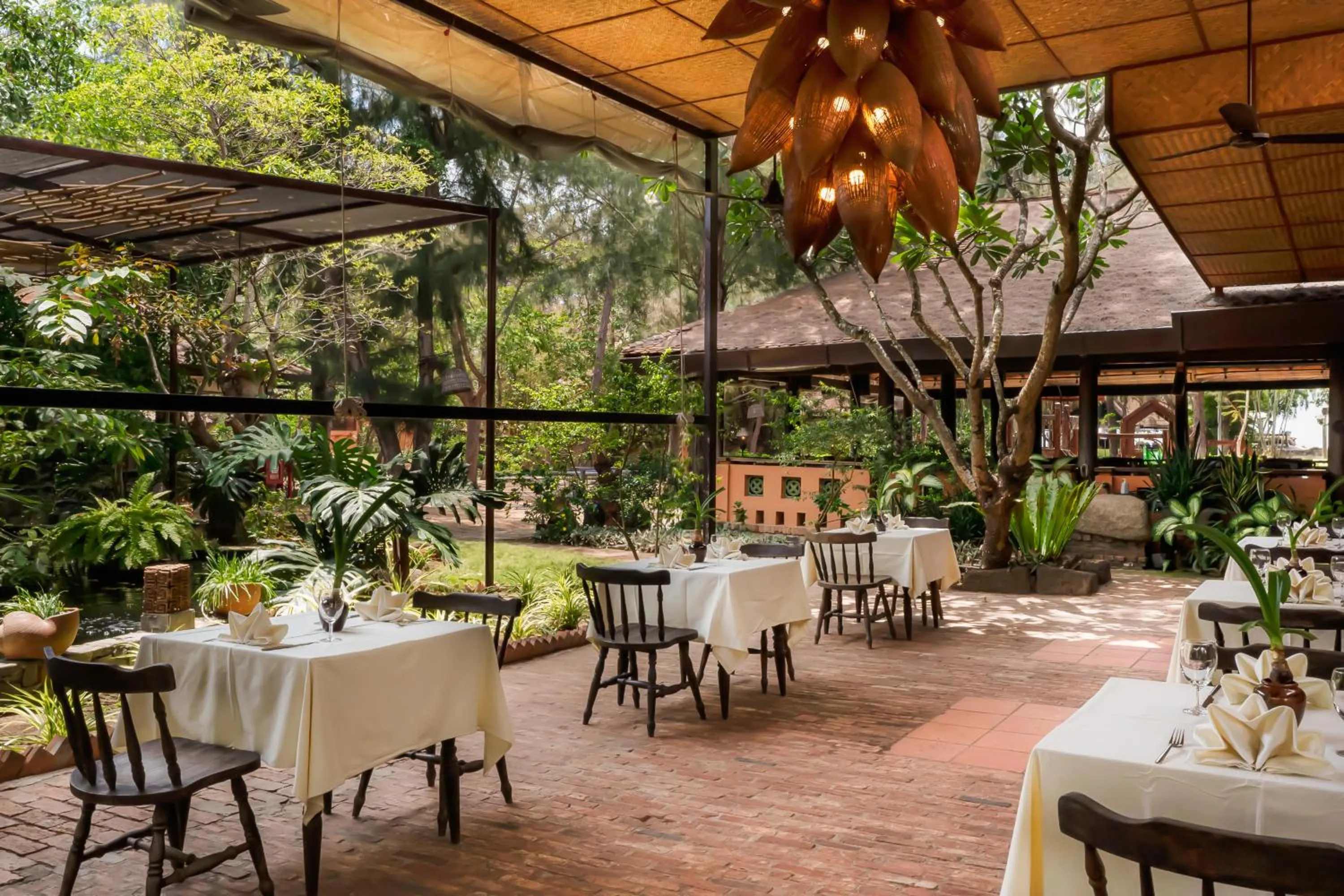 Restaurant/places to eat in Ho Tram Beach Boutique Resort & Spa