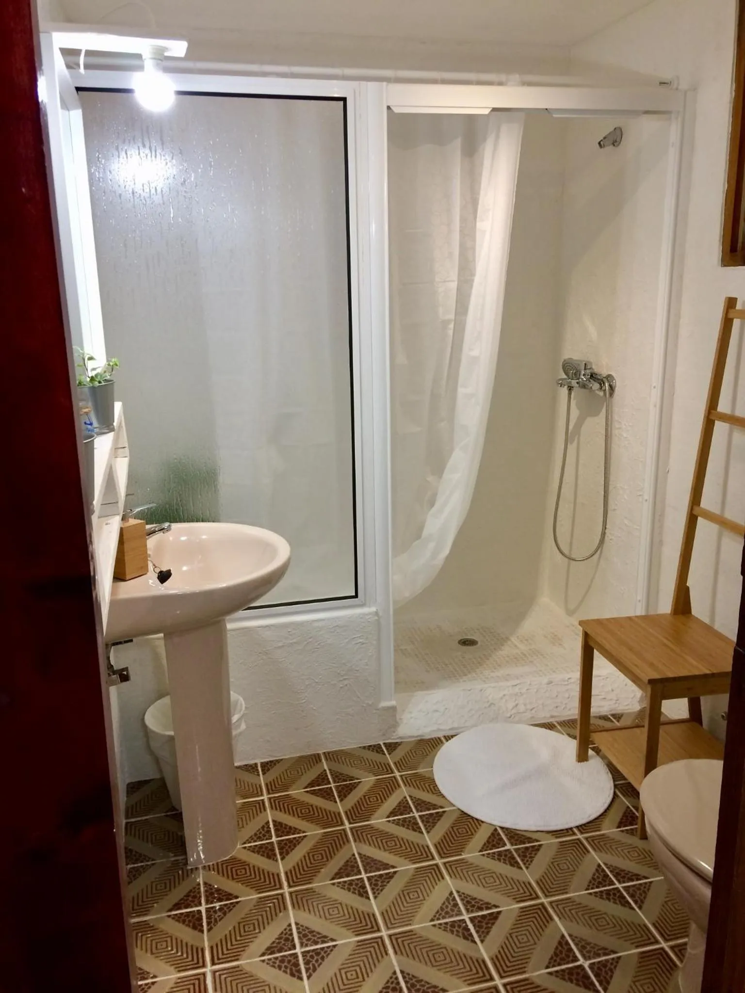 Shower in Guesthouse Ca'Artù