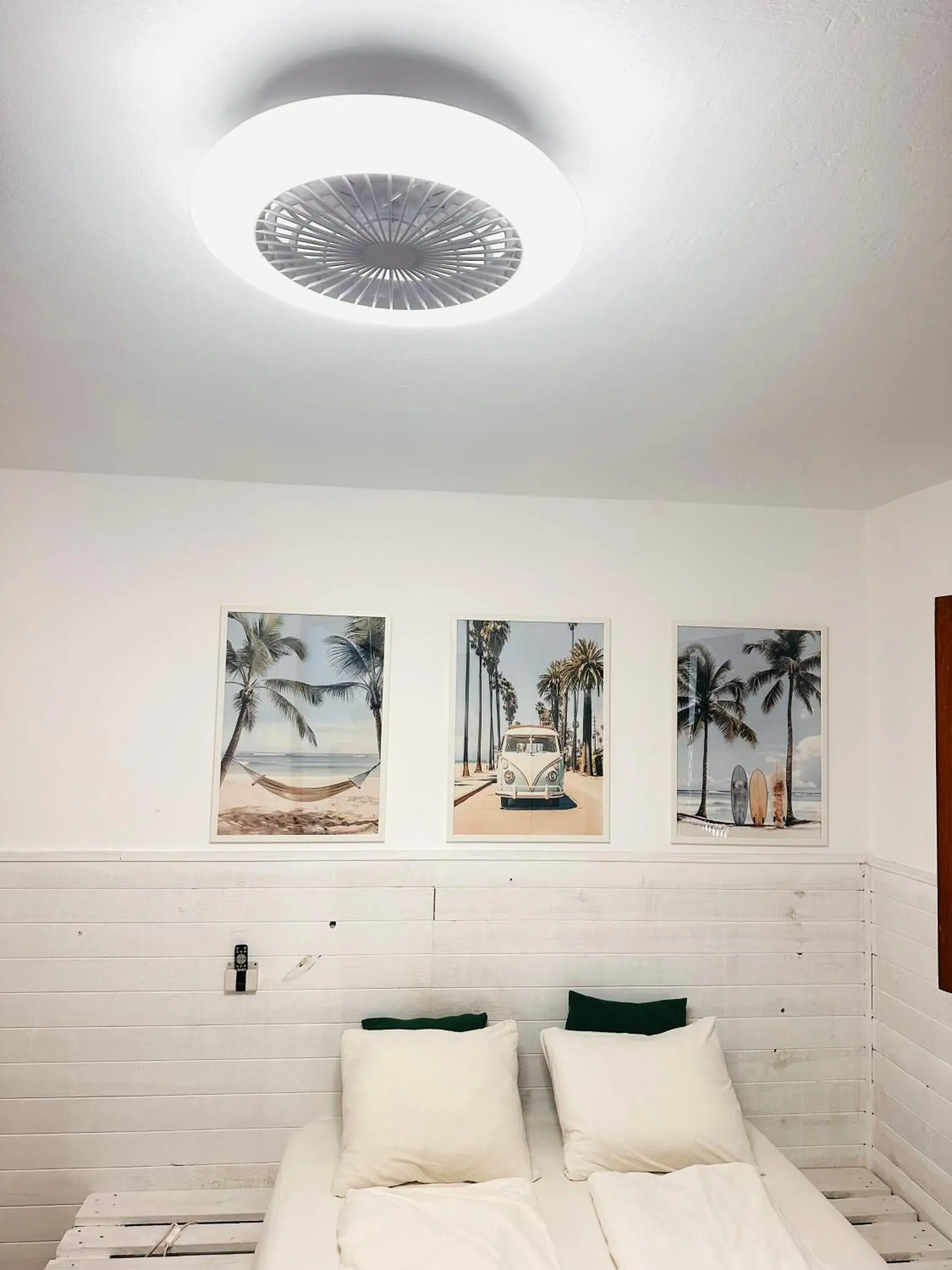 Family Room with Shared Bathroom in Guesthouse Ca'Artù Family Room with Shared Bathroom in Guesthouse Ca'Artù