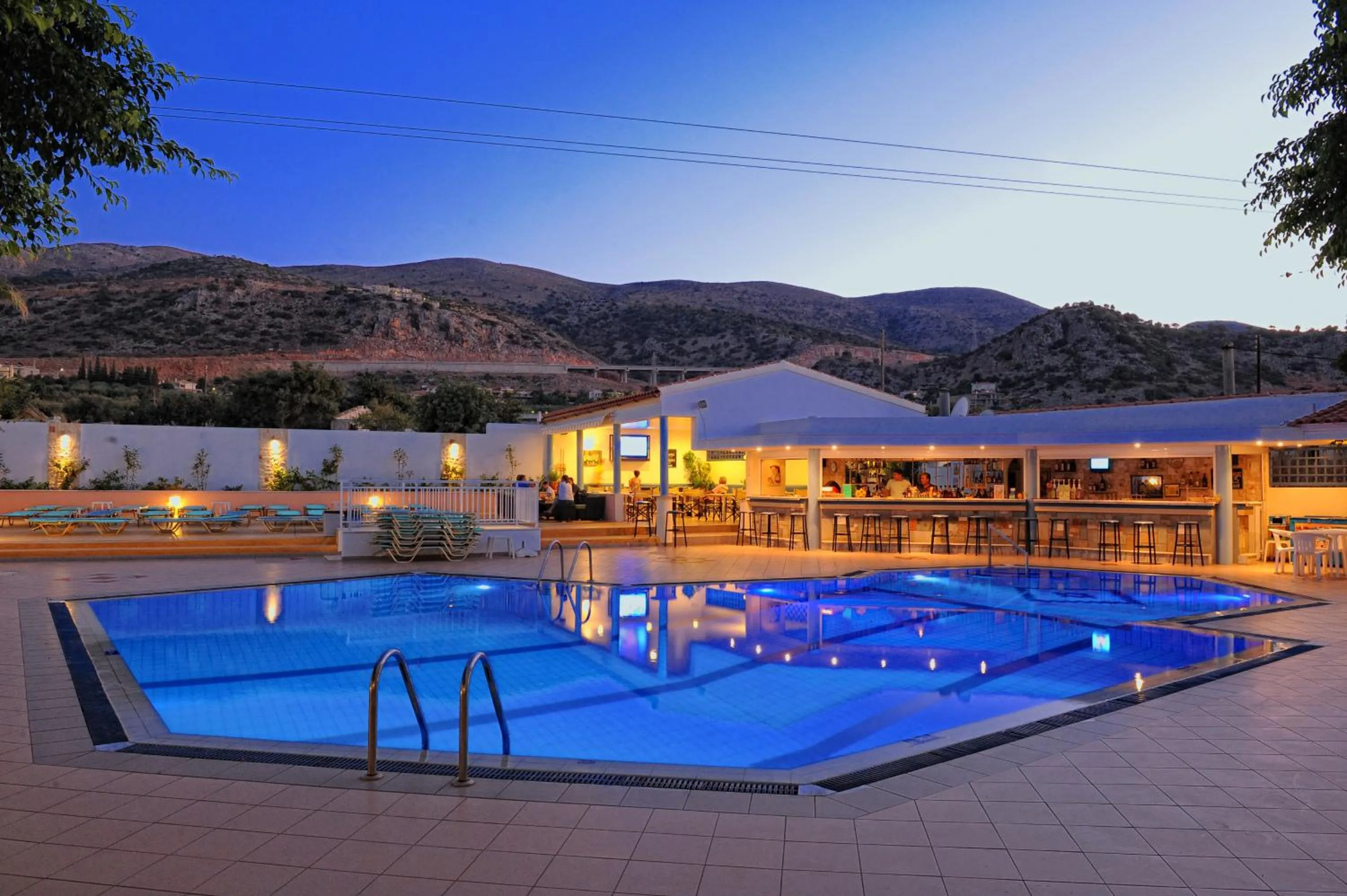 Swimming pool in Melissa Apartments, Studios & Suites