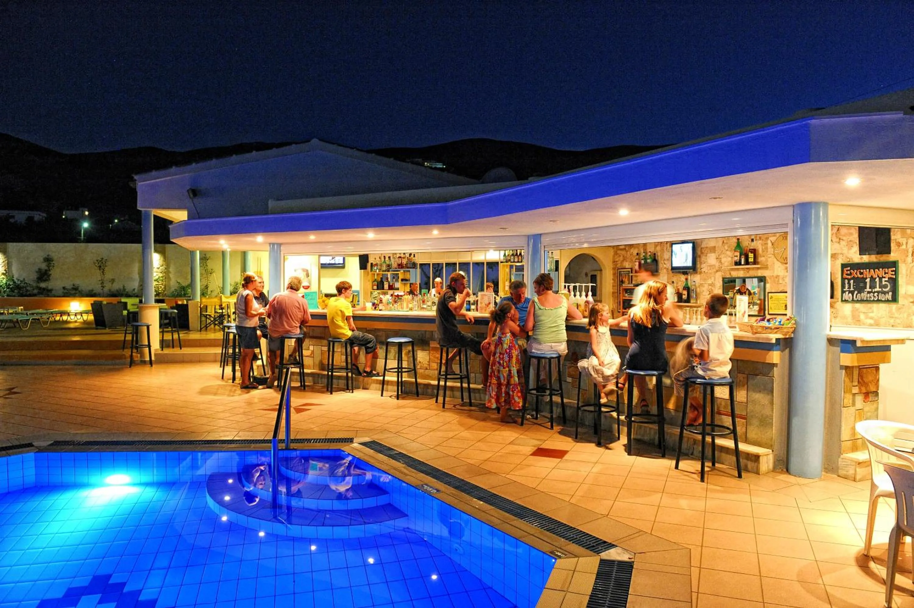 Lounge or bar in Melissa Apartments, Studios & Suites