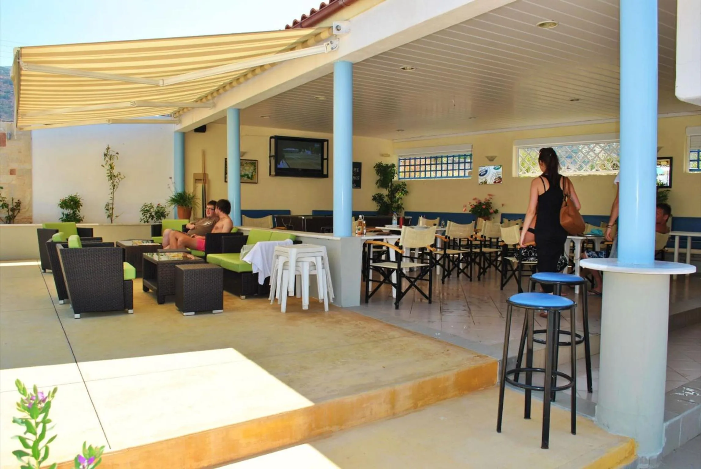 Lounge or bar in Melissa Apartments, Studios & Suites