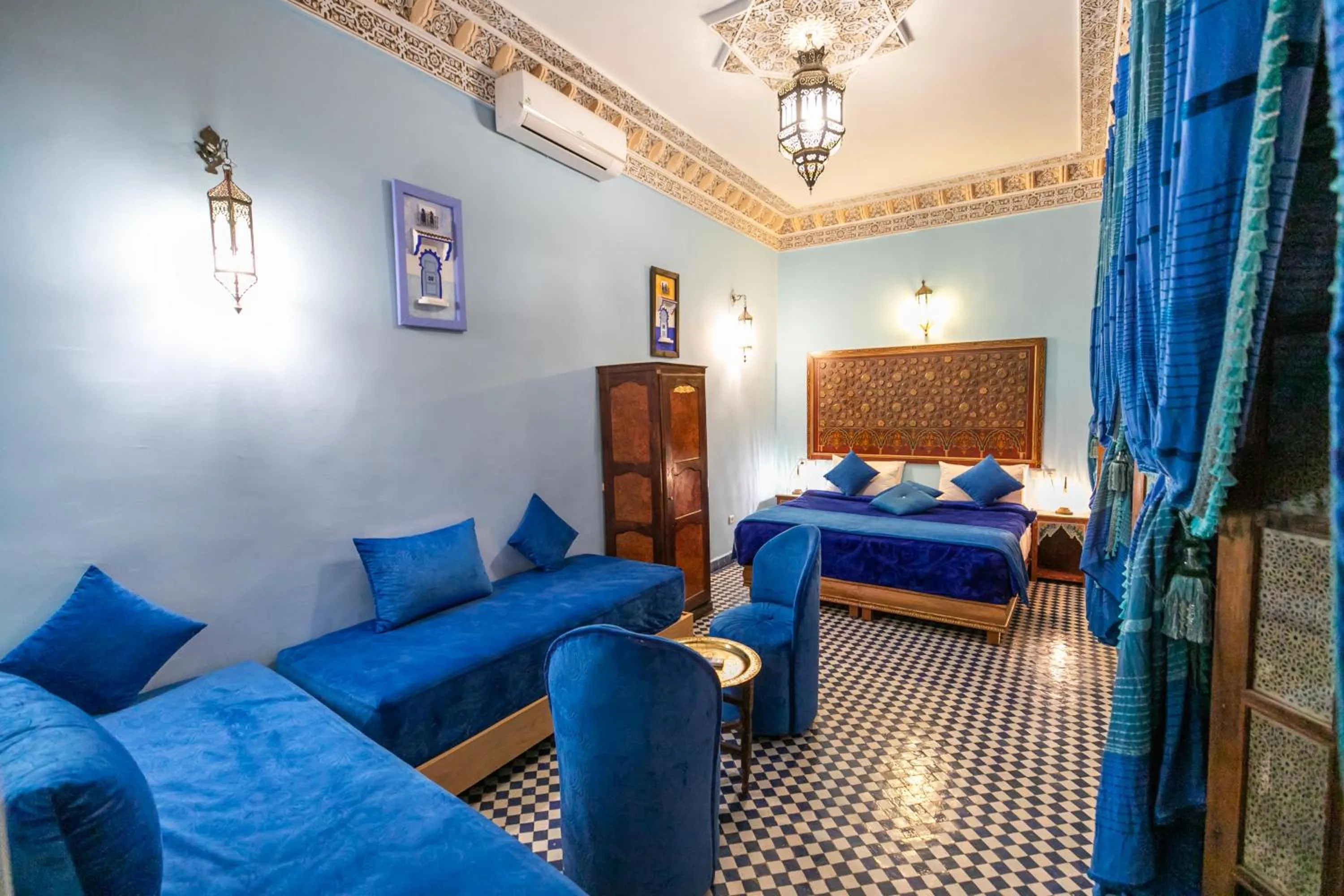 Bed in Dar Fes Tresor