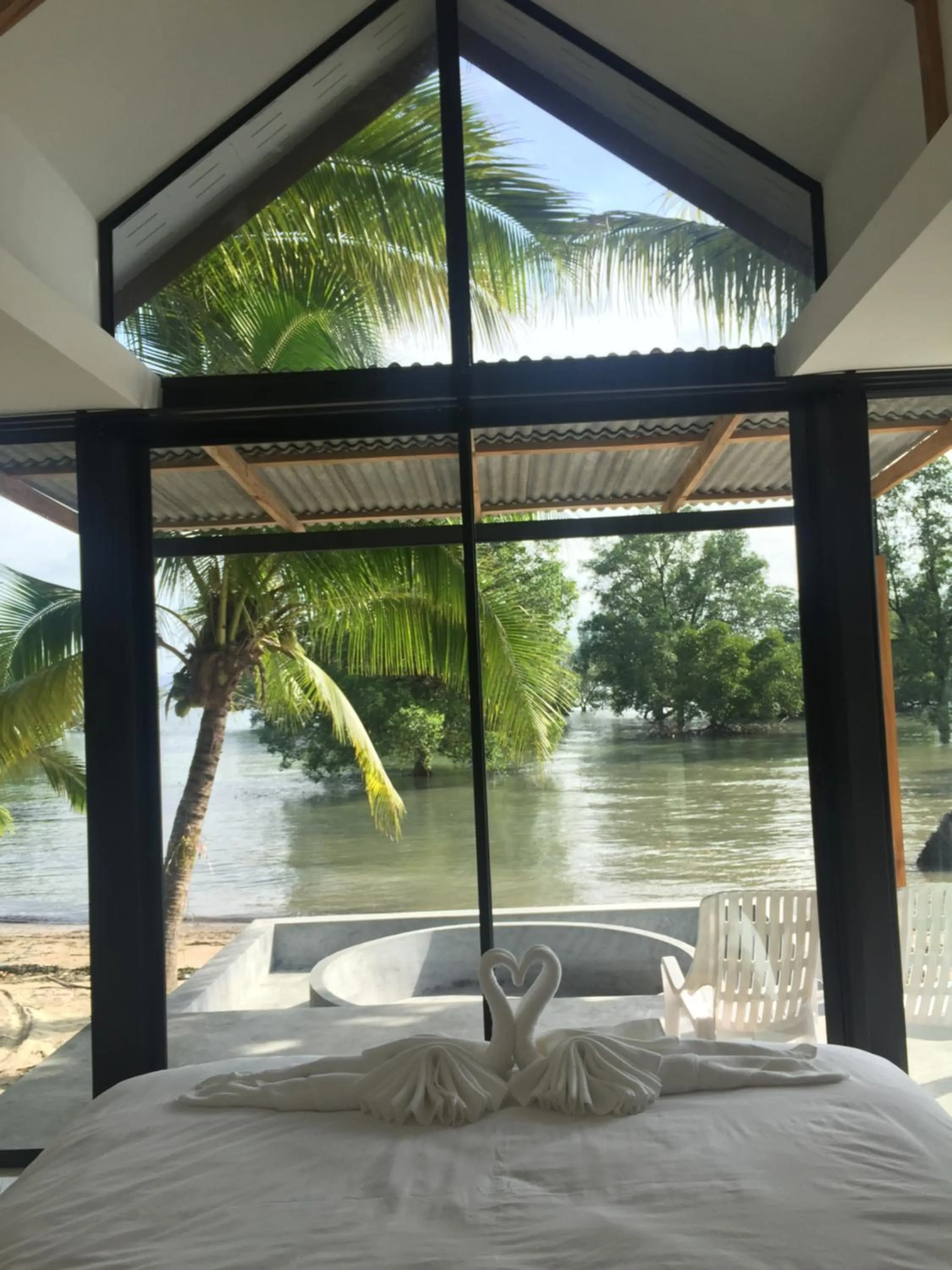 Bed in Mook Tamarind Resort