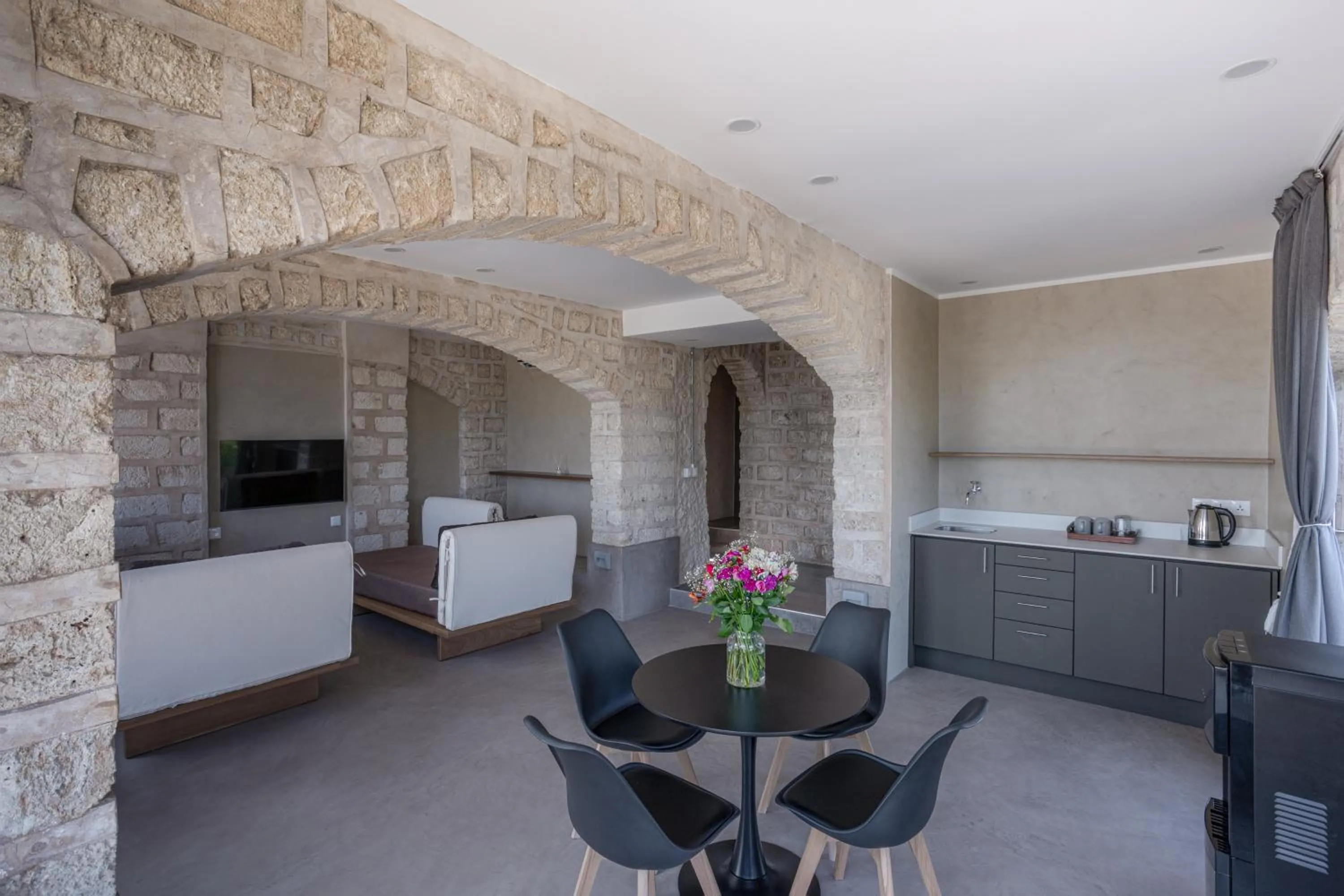 TV and multimedia in The Charming Lonno Lodge Watamu