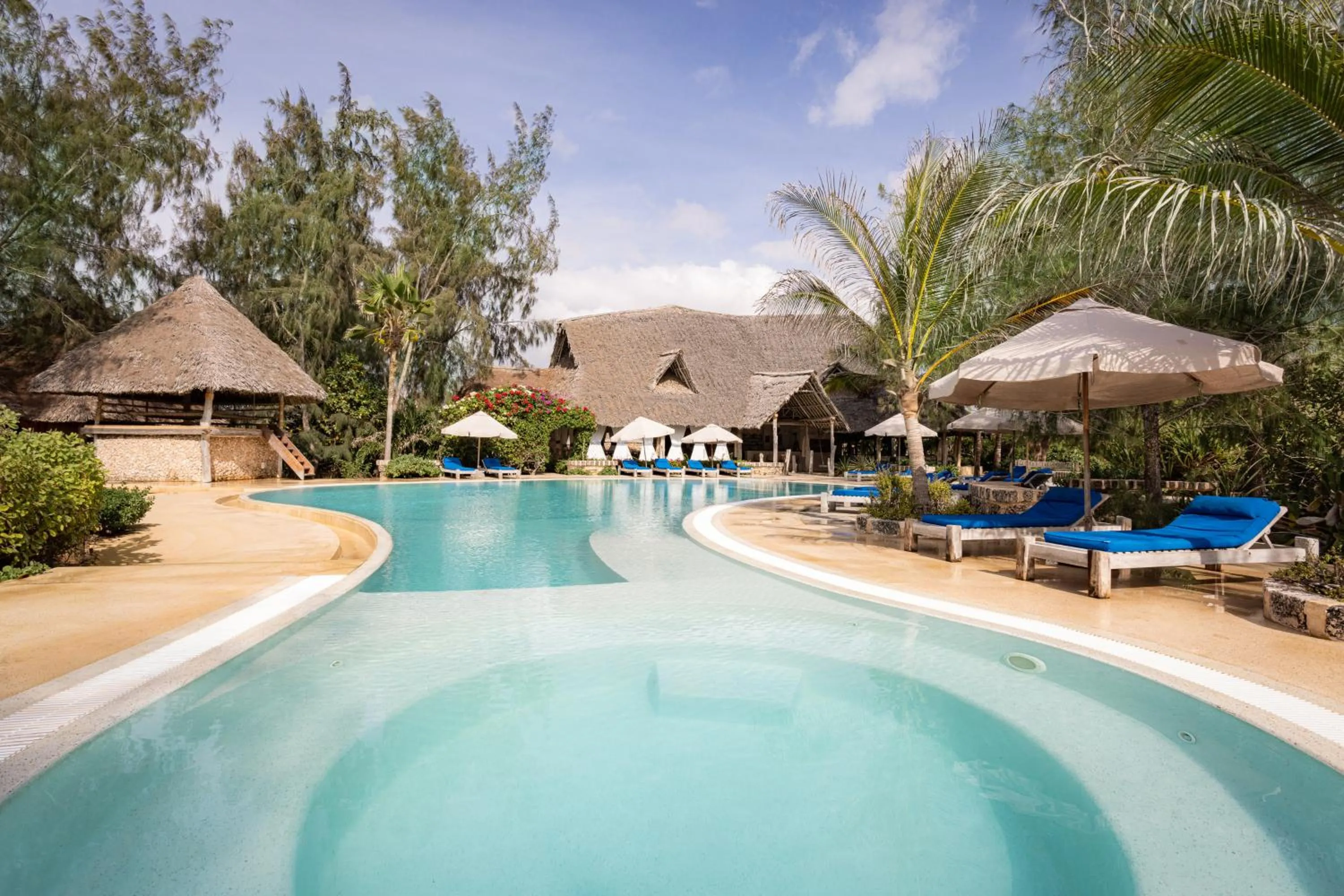 Restaurant/places to eat in The Charming Lonno Lodge Watamu