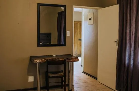 wardrobe in Casa Leitao Lodge